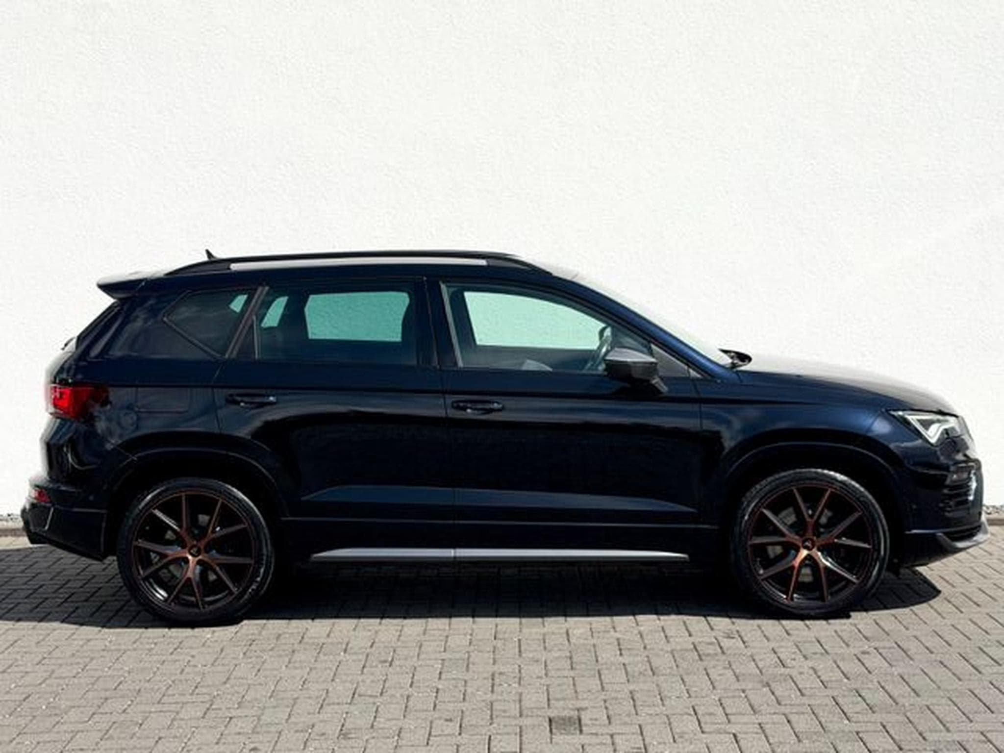 Cupra Ateca Ateca 2.0 TSI DSG 4Drive /NAVI/LED/ACC/360°CAM/ (2020) - Photo 4