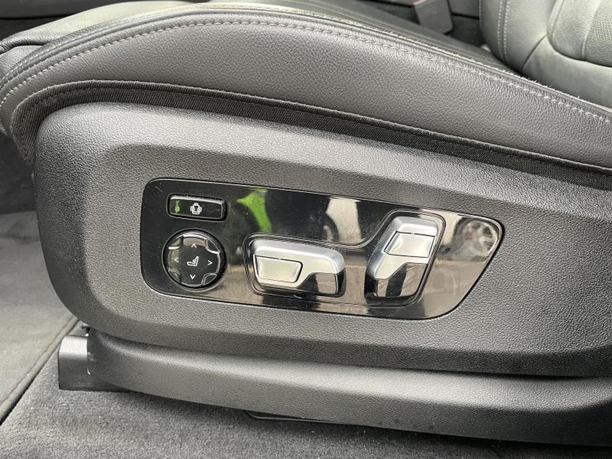 BMW X5 xDrive 30d/Toit Ouvrant/Sièges Confort/Camera 360 (2019) - Photo 9
