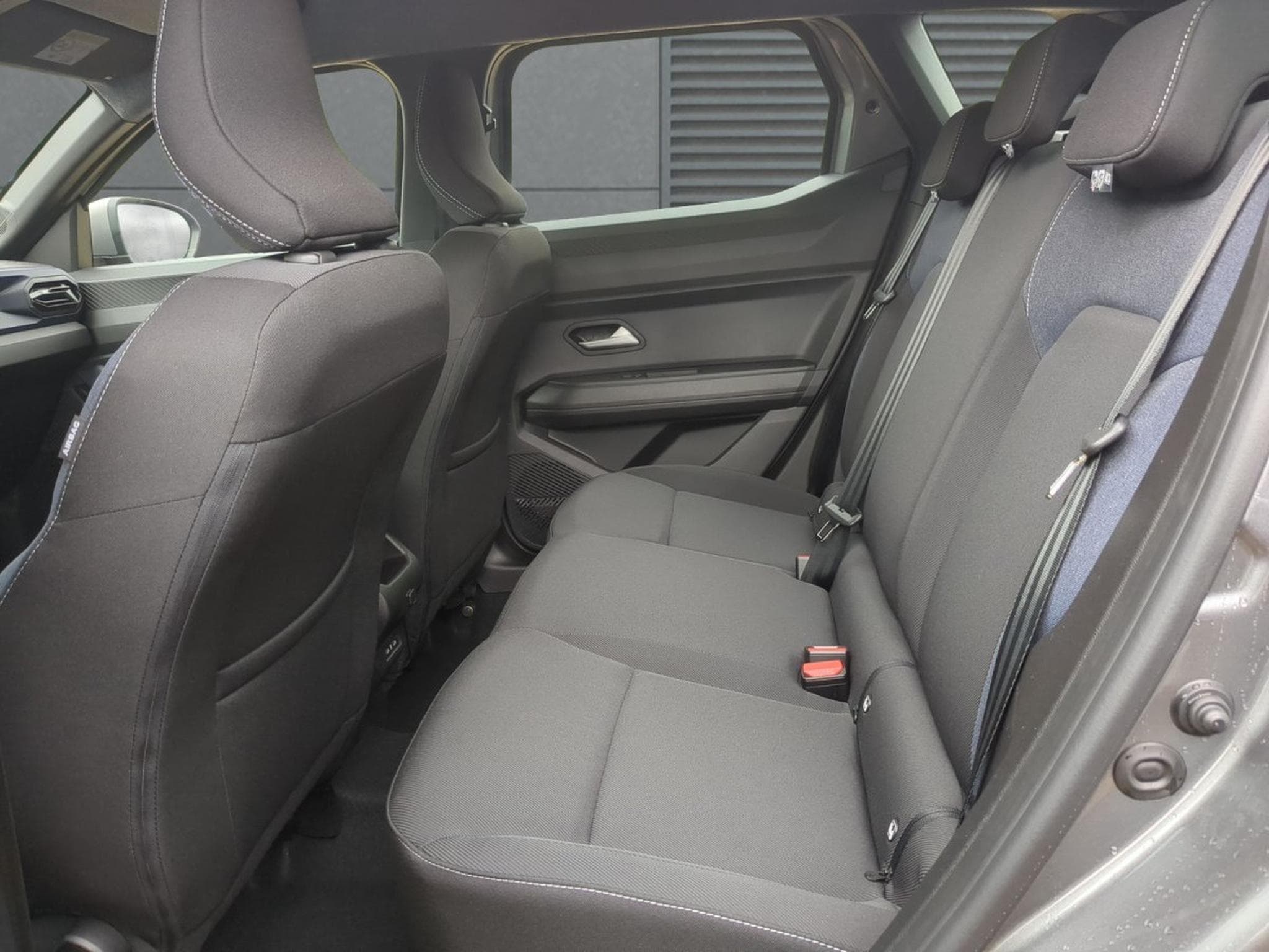 Dacia Duster Expression (2026) - Photo 6