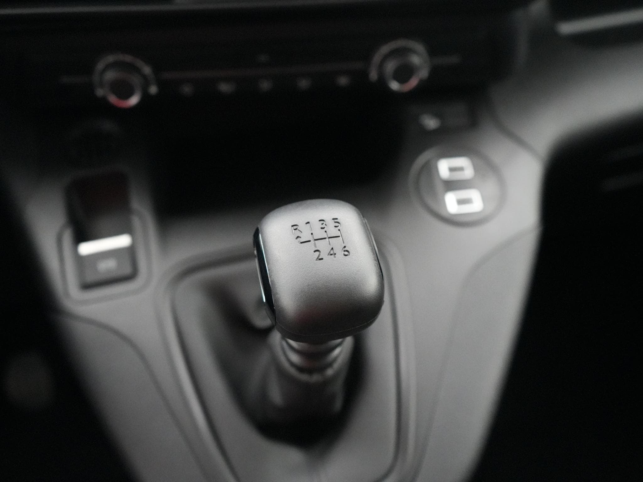 Opel Combo Cargo L1H1 Light (2026) - Photo 10
