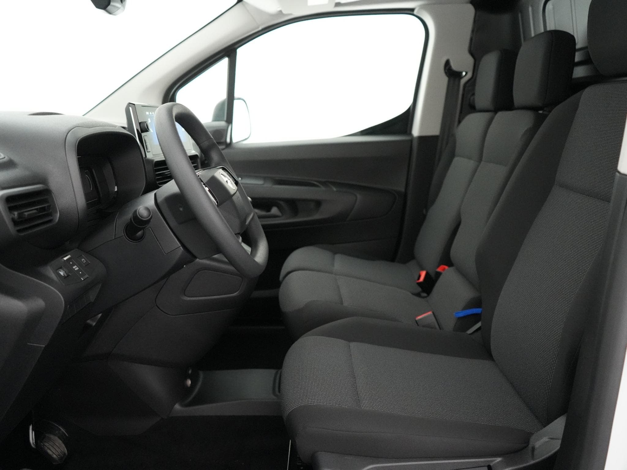 Opel Combo Cargo L1H1 Light (2026) - Photo 11