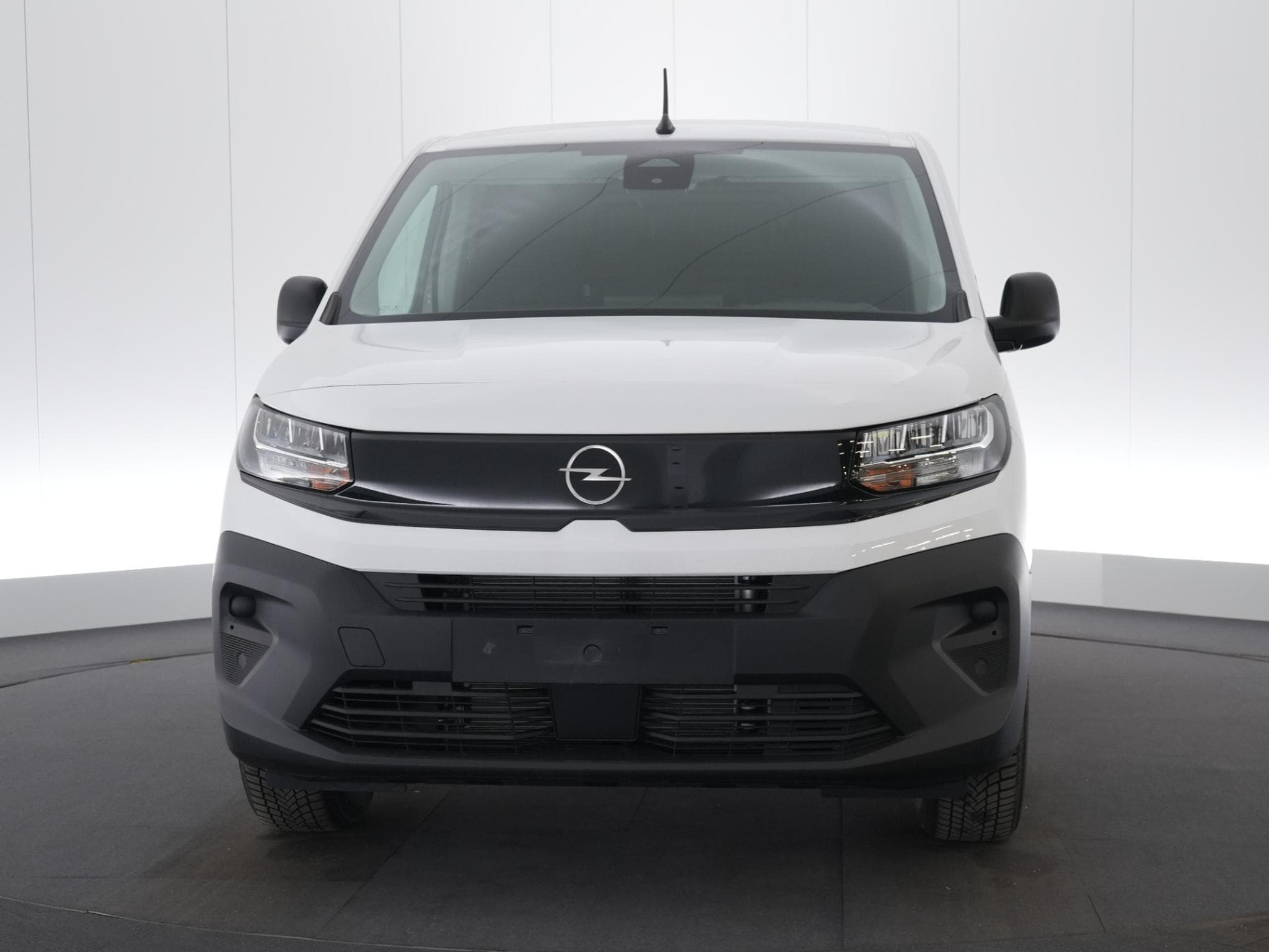 Opel Combo Cargo L1H1 Light (2026) - Photo 3
