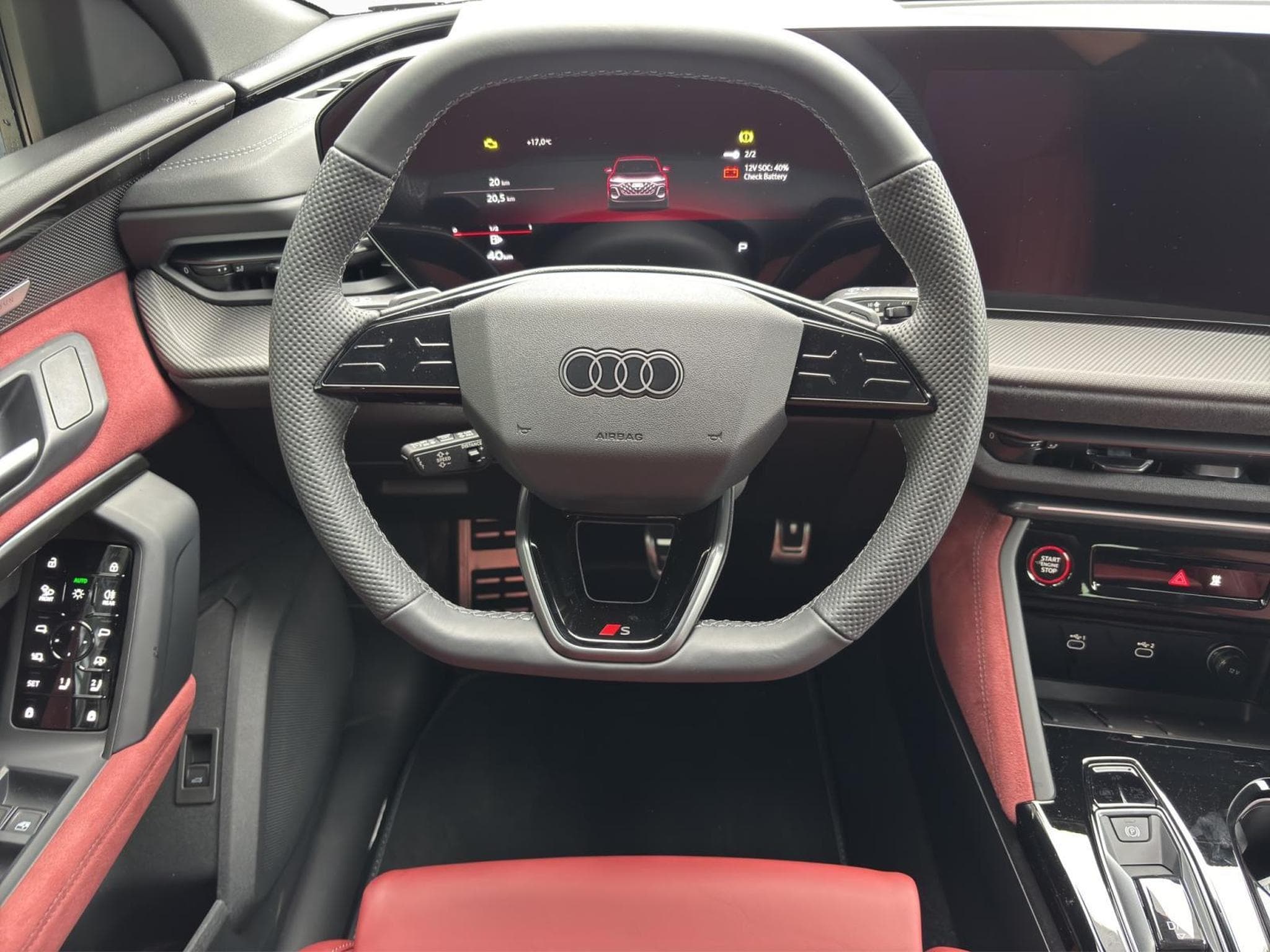 Audi SQ5 edition one mythosschwarz (2026) - Foto 10