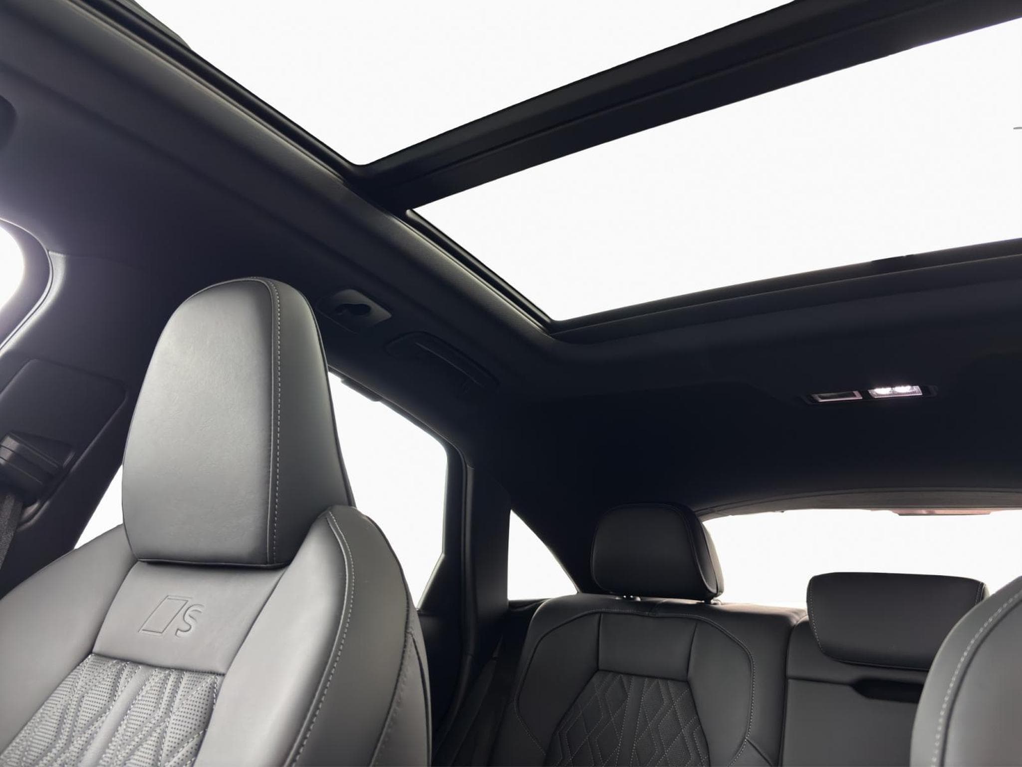 Audi SQ5 Sportback TFSI quattro S tronic (2026) - Foto 15