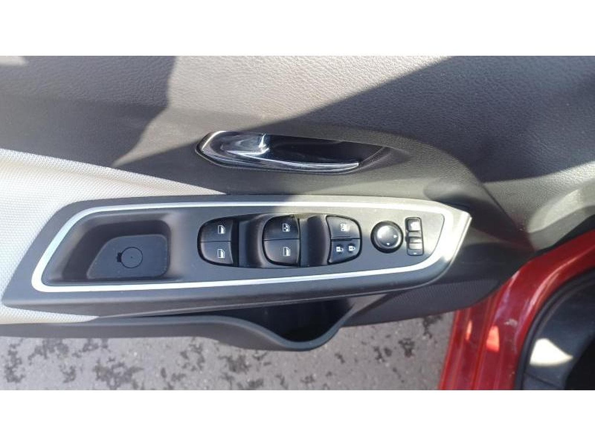 Nissan Micra D03 (2019) - Photo 20