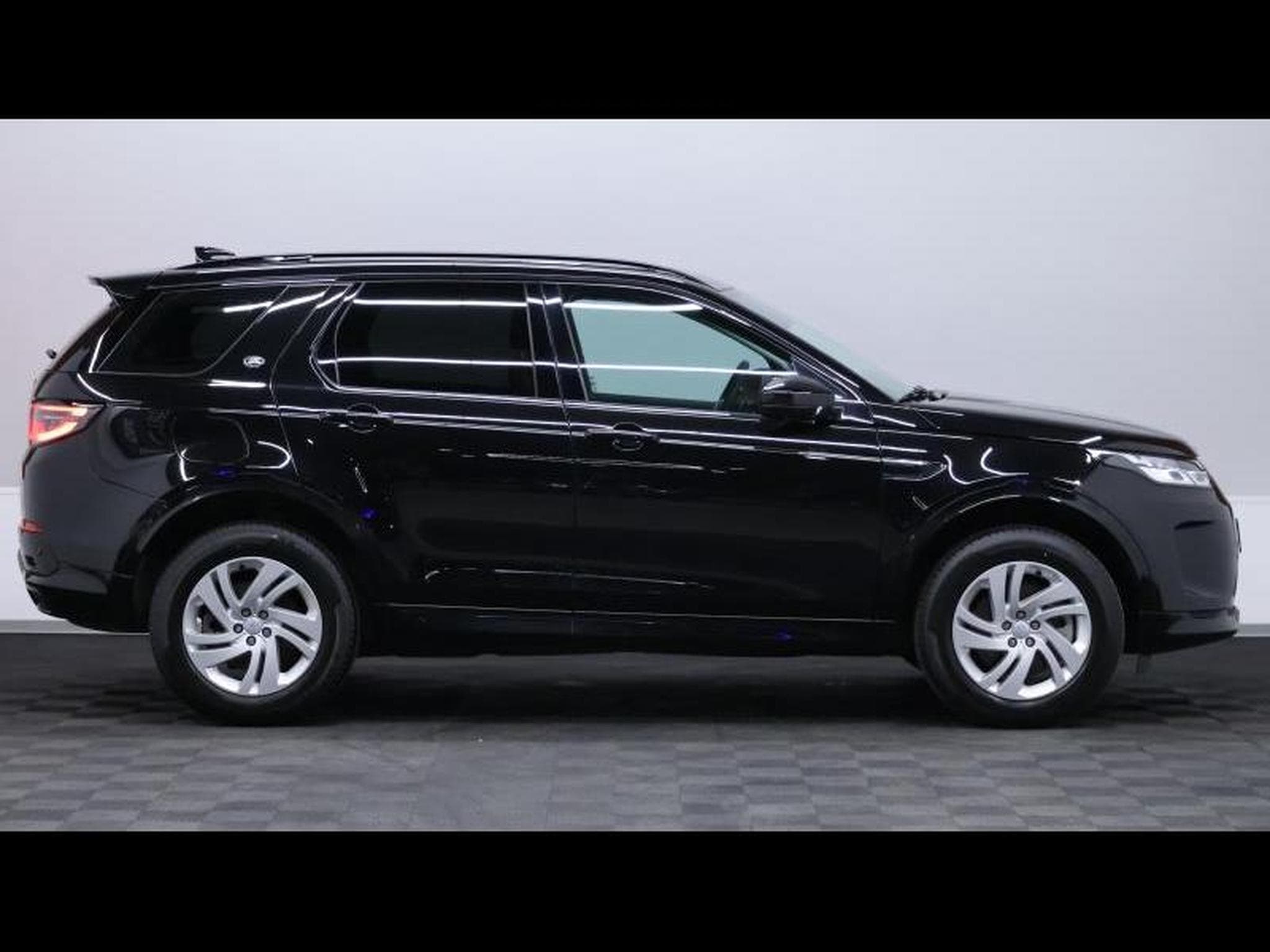 Land-Rover Discovery Sport D165 Dynamic S AWD Auto (2024) - Foto 3