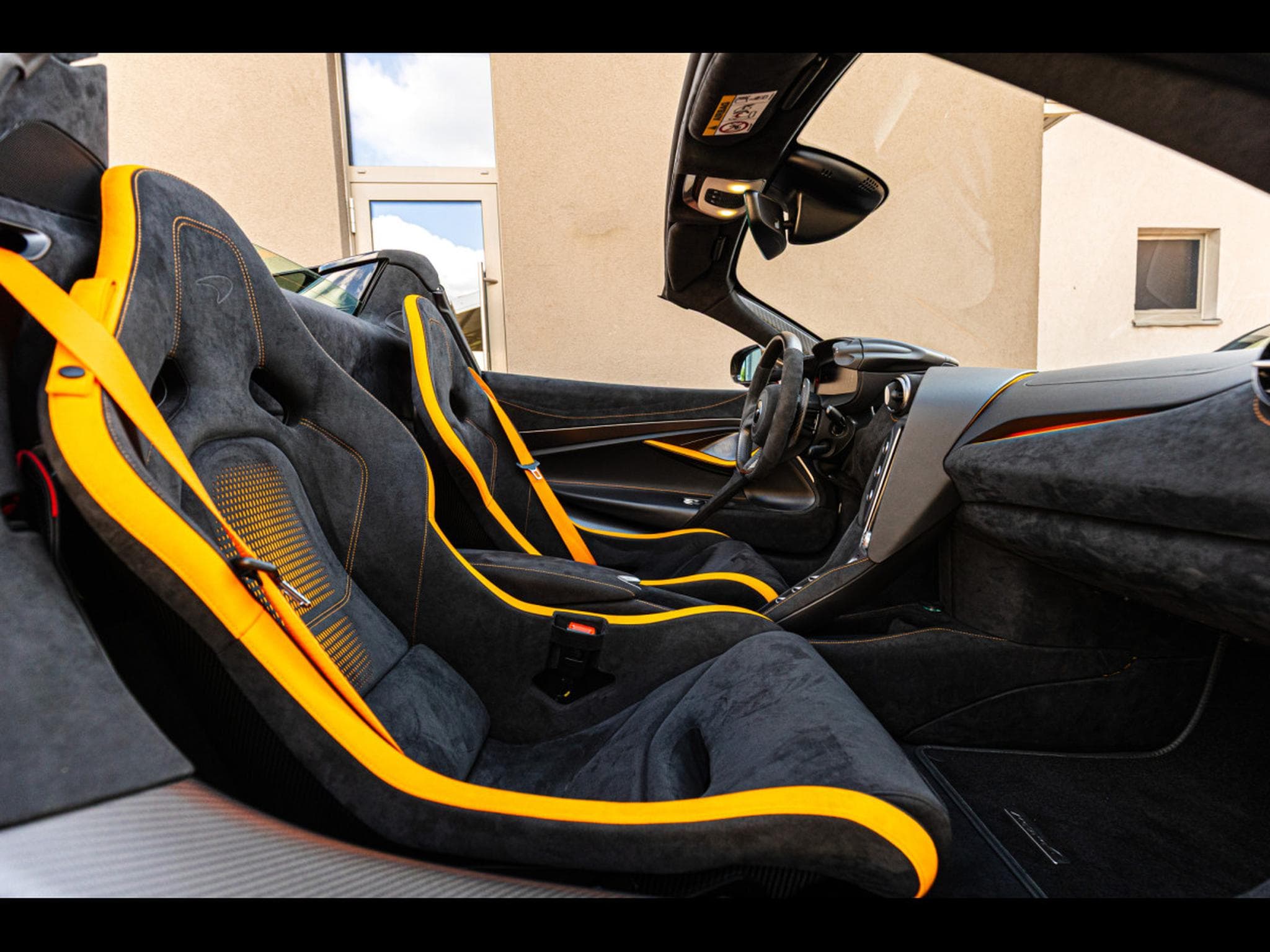 McLaren 750S SPIDER 4.0 V8 - AMETHYST BLACK MSO - FULL PPF (2024) - Photo 18