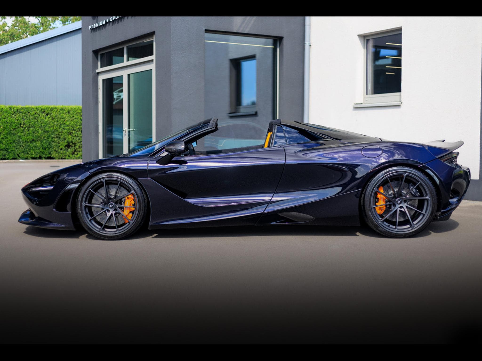 McLaren 750S SPIDER 4.0 V8 - AMETHYST BLACK MSO - FULL PPF (2024) - Photo 2