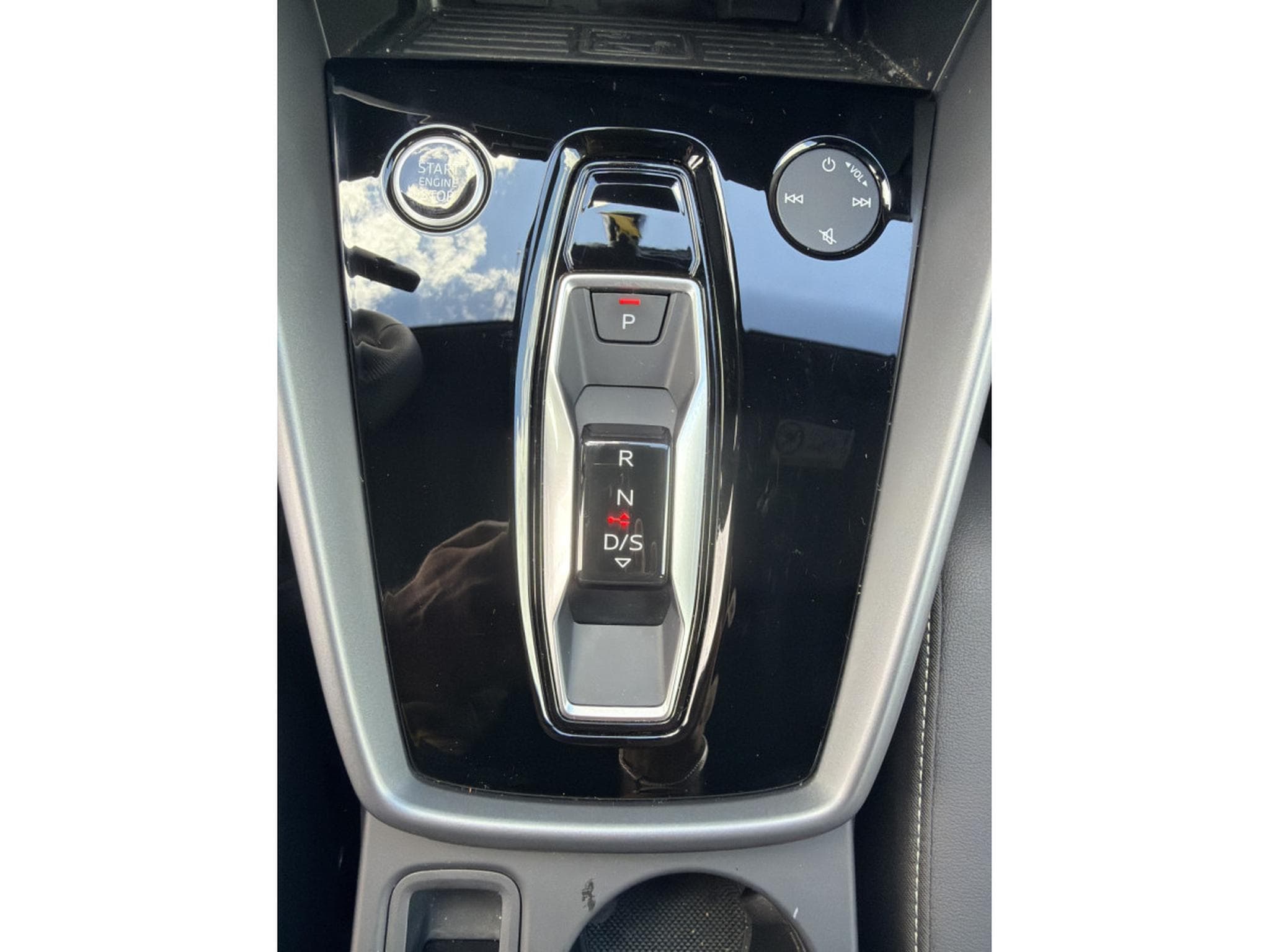 Audi A3 Sportback 35 TFSI S-LINE X2 150CV AUTO (2025) - Foto 19