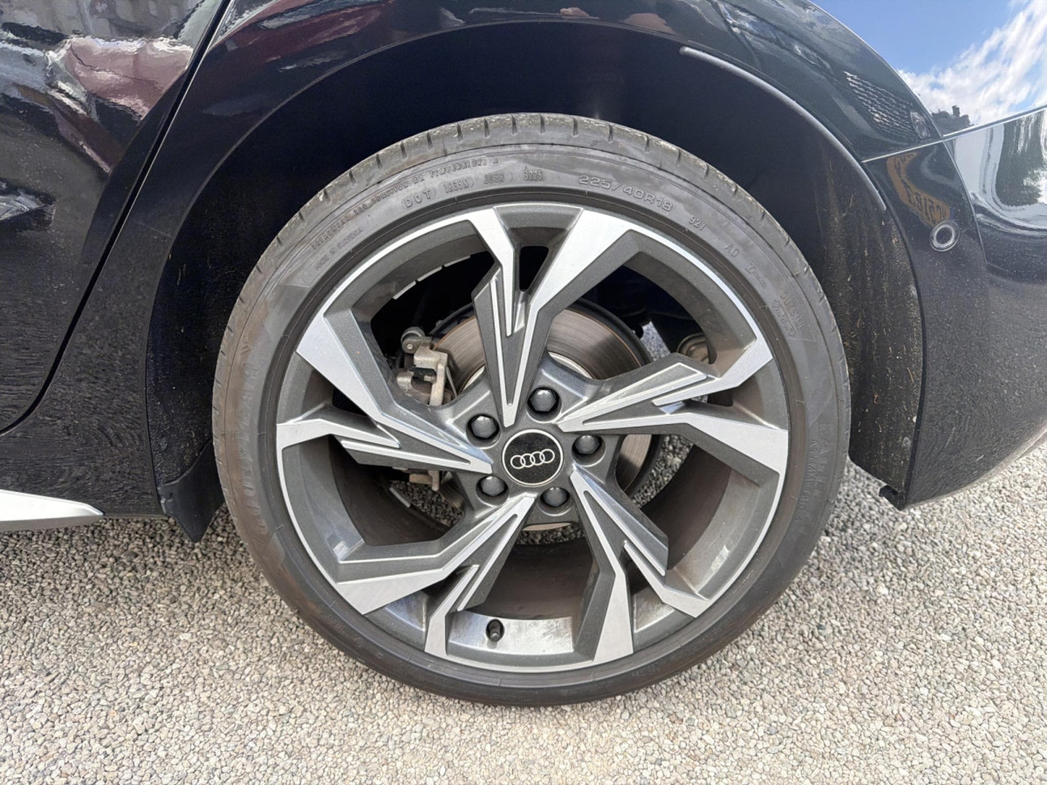 Audi A3 Sportback 35 TFSI S-LINE X2 150CV AUTO (2025) - Foto 4