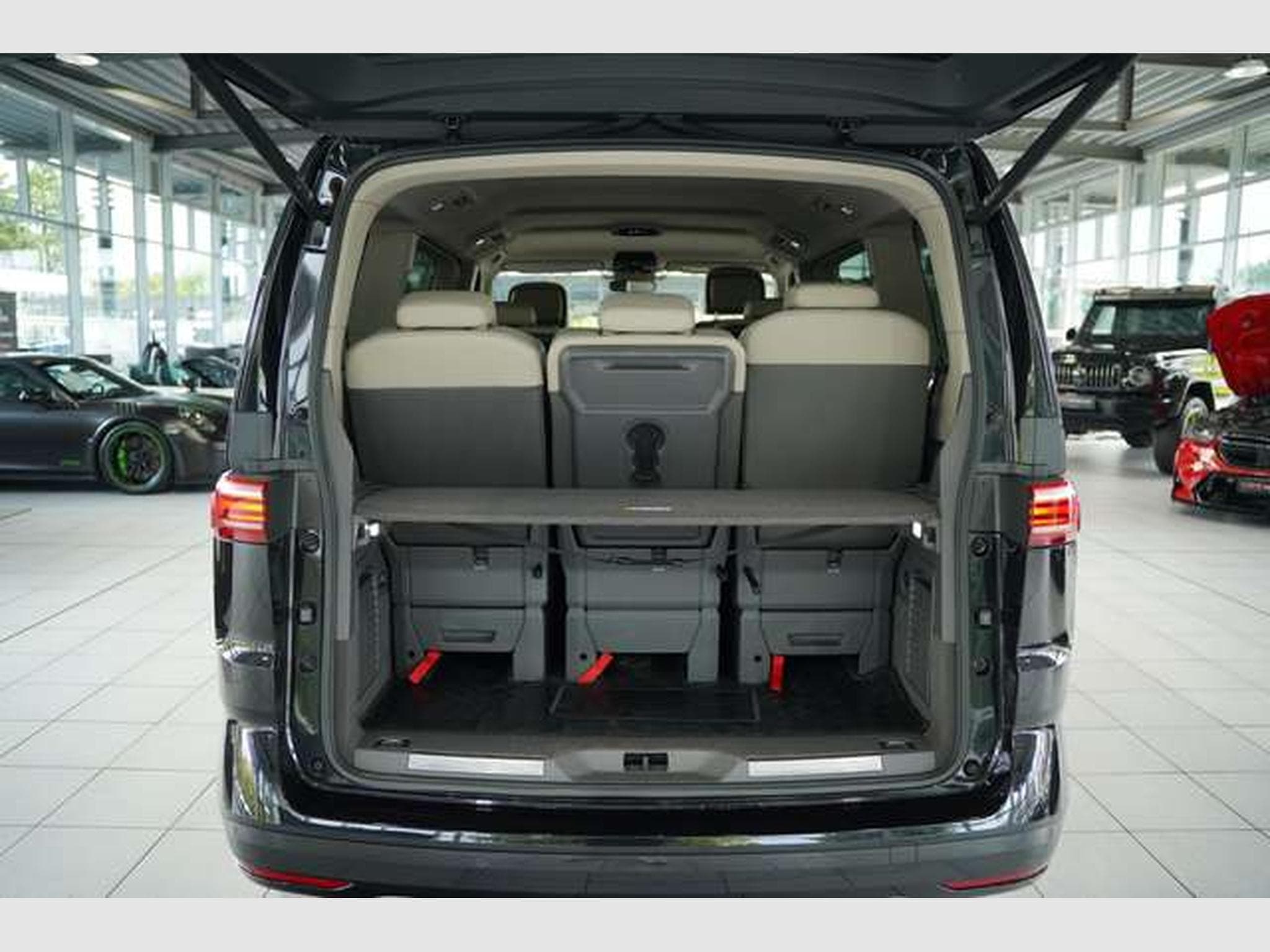 VW T7 Style 2H *7Sitz*Massage*ACC*AHK*MEMO (2023) - Foto 17