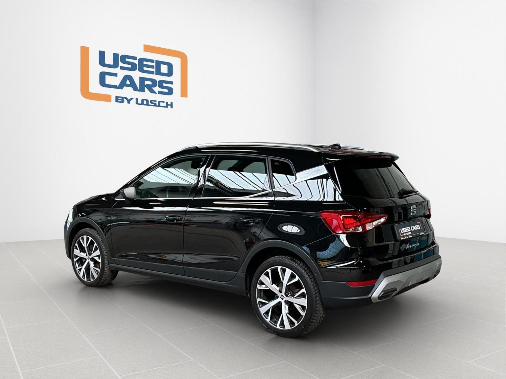 Seat Arona Xperience+DSG+FullLED+P.Safe-Drive.M+Navi+P.Vision+ (2022) - Foto 5