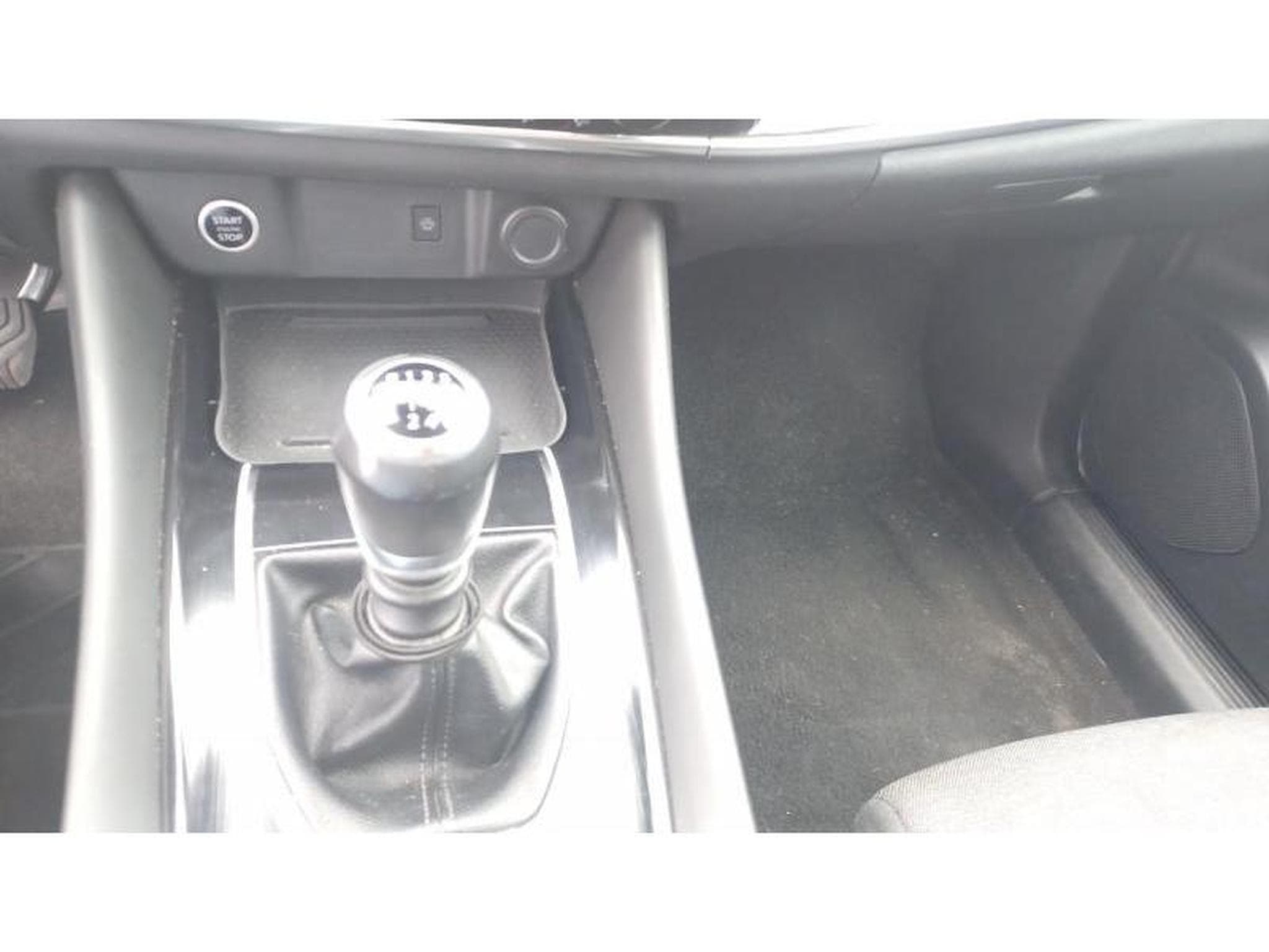 Nissan Qashqai J12 (2022) - Foto 19