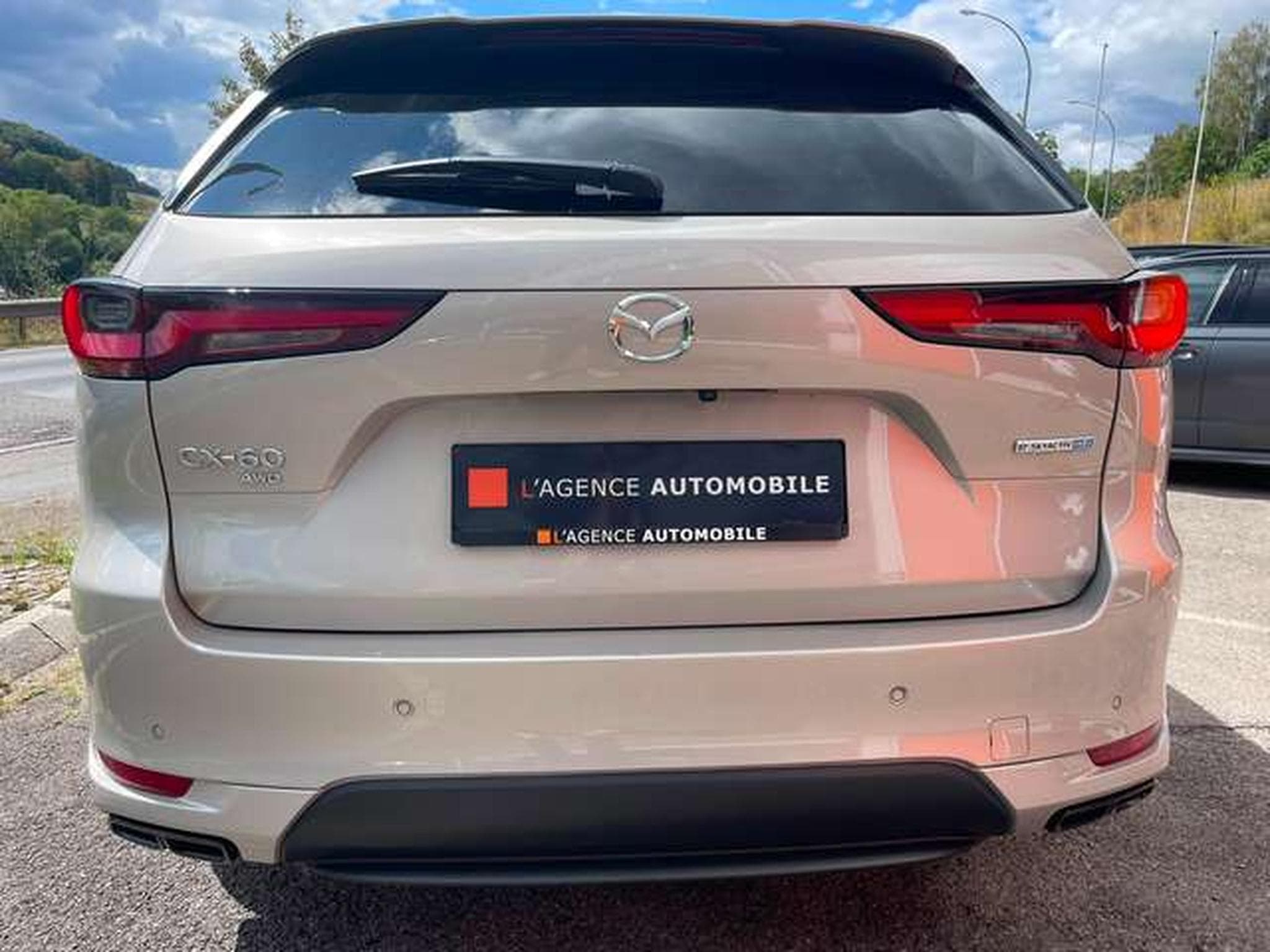 Mazda CX-60 AWD PHEV Aut. HOMURA - GARANTIE JUSQU'A 36 MOIS (2023) - Photo 6