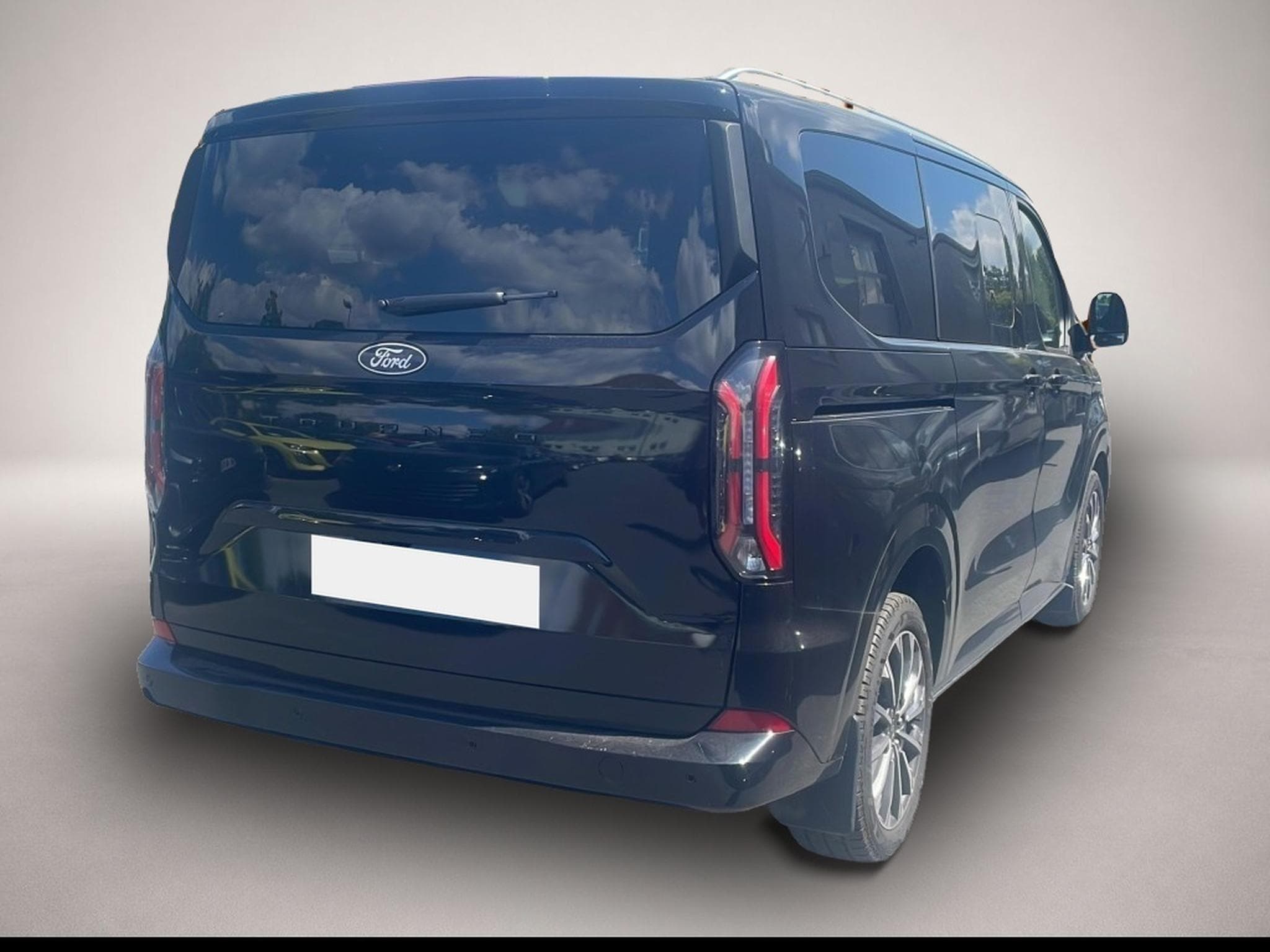 Ford Tourneo (2025) - Photo 4