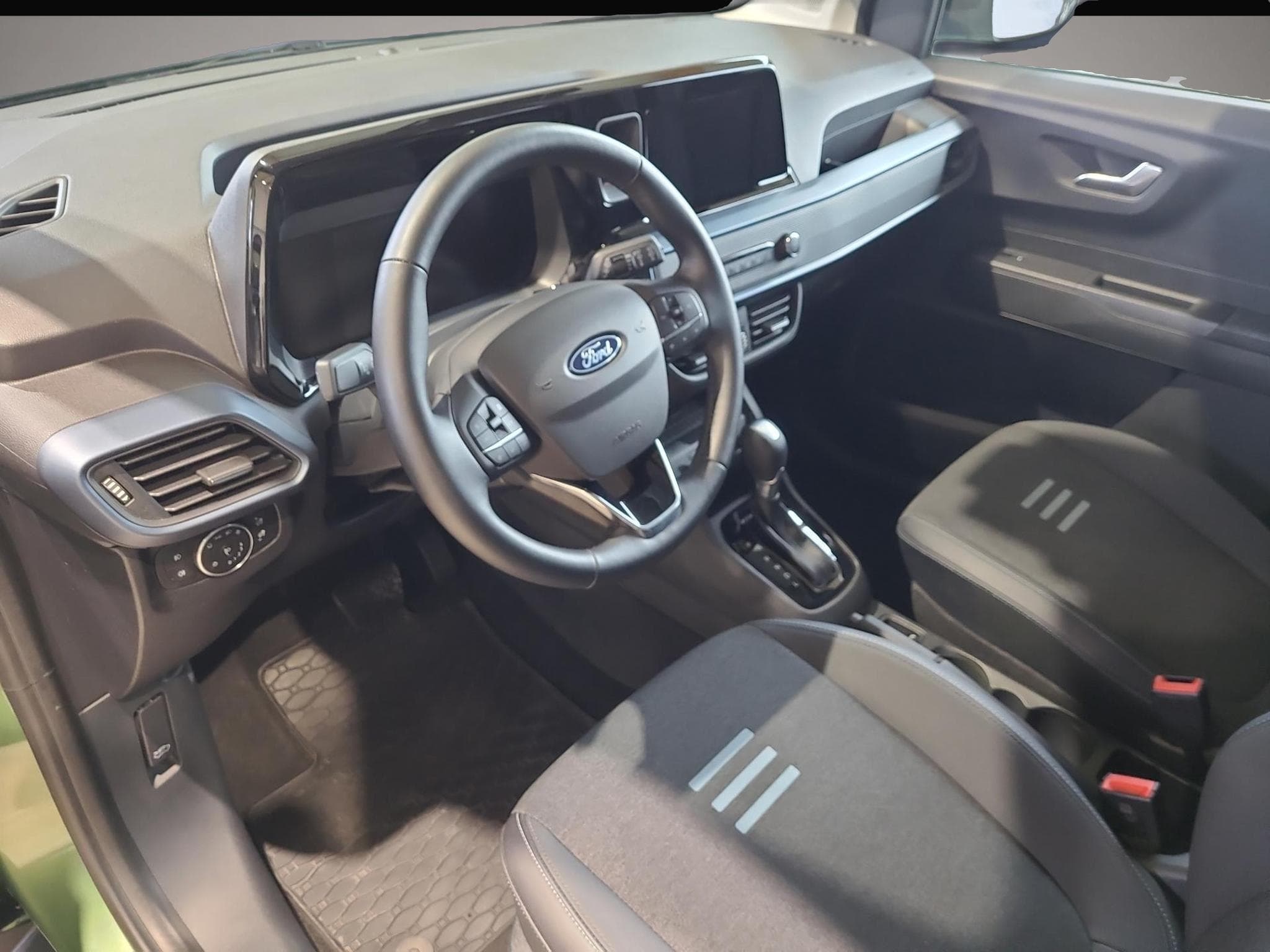 Ford Tourneo (2026) - Photo 6