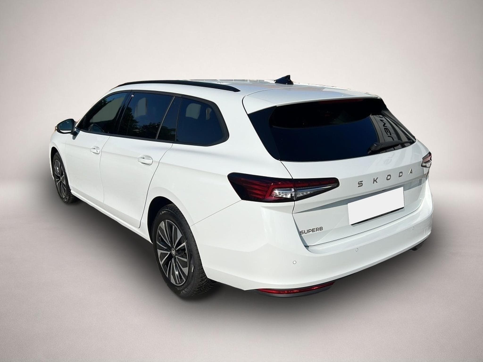 Skoda Superb (2025) - Photo 8