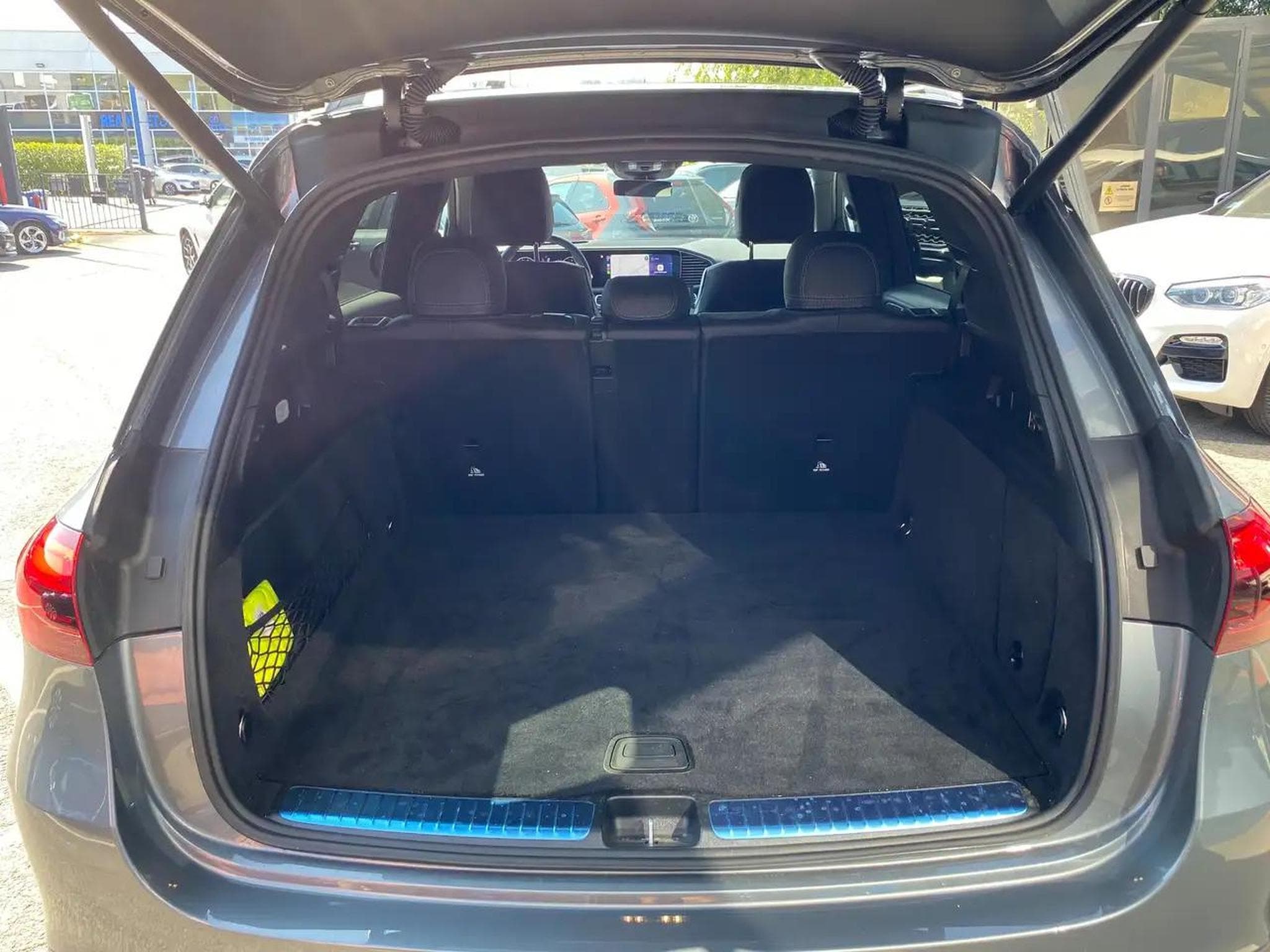 Mercedes GLA 200 (2025) - Photo 18