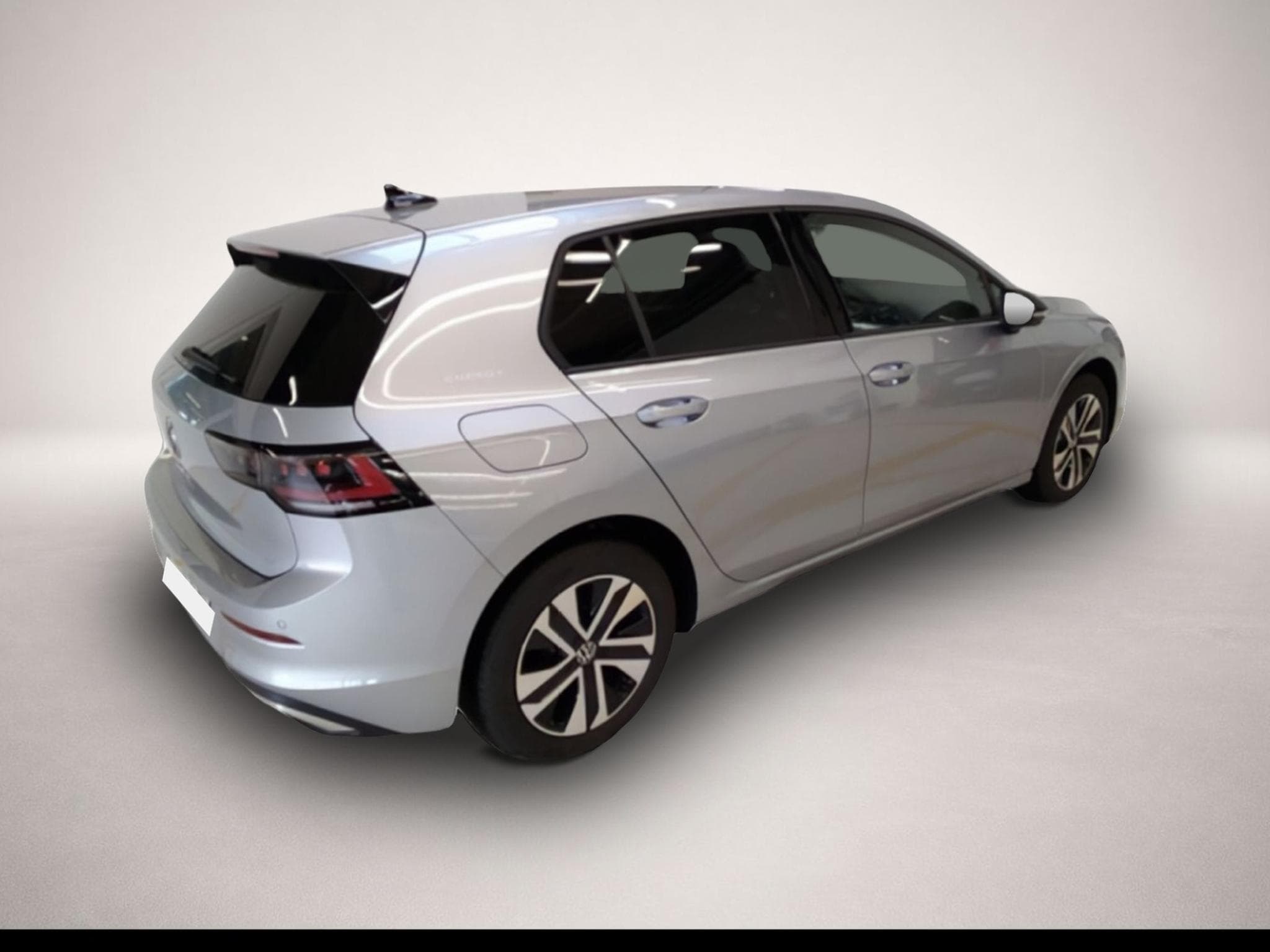 VW Golf (2025) - Photo 2