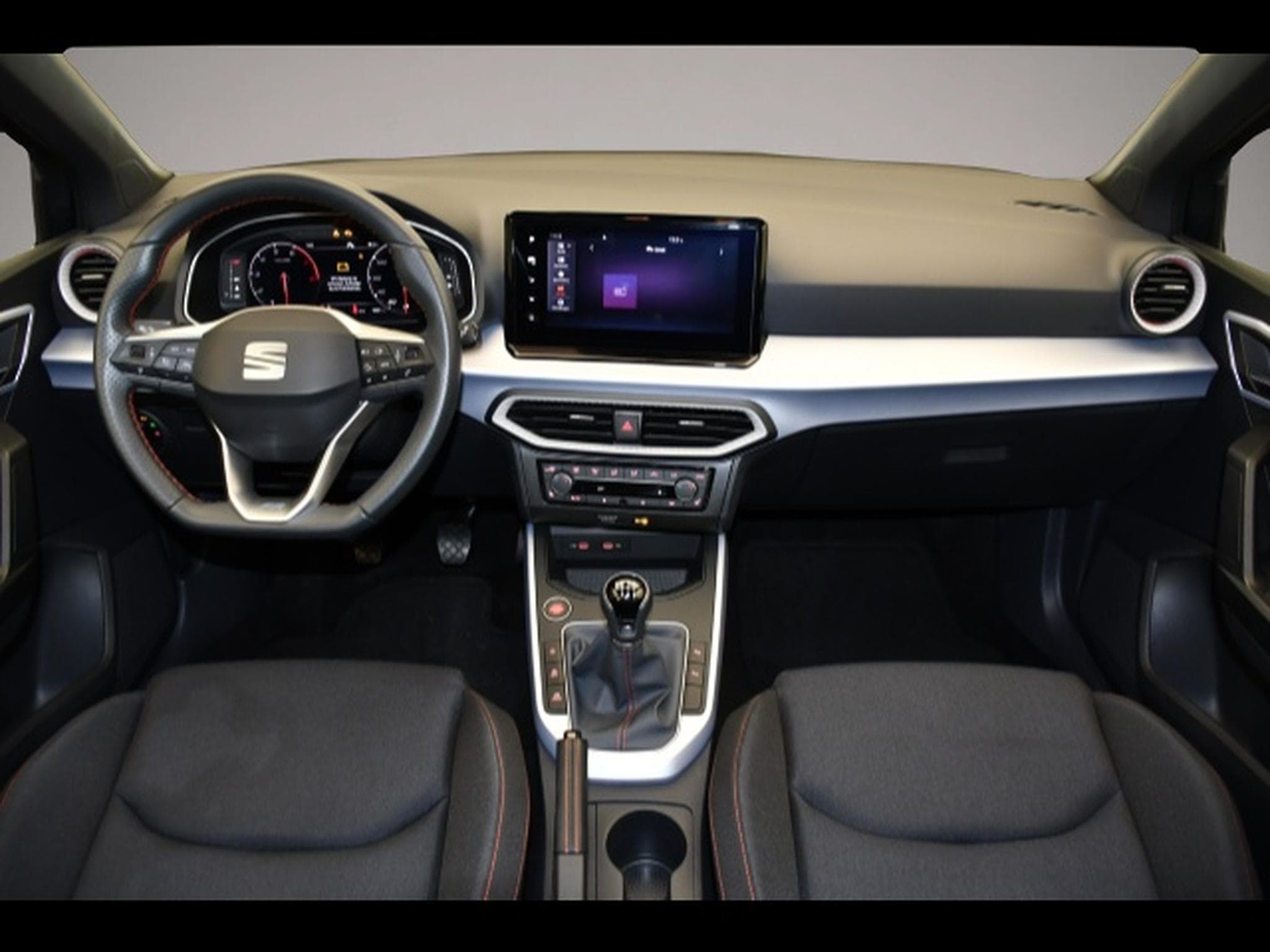 Seat Arona (2024) - Photo 4