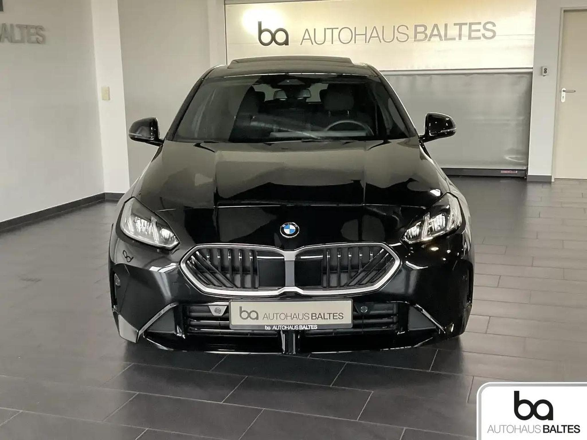 BMW 120 (2025) - Photo 2