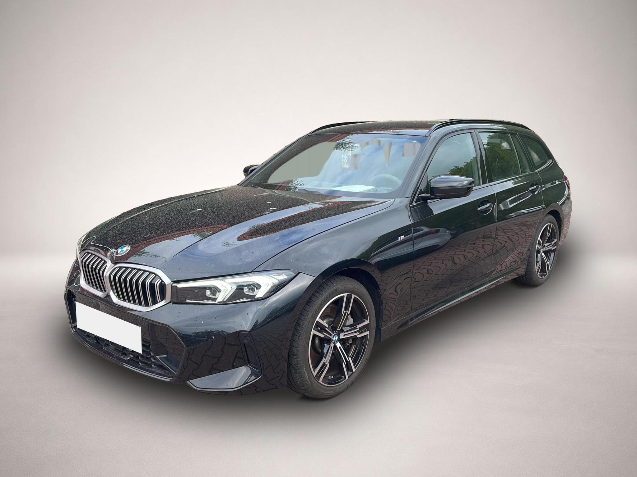 BMW 330 (2025) - Photo 2