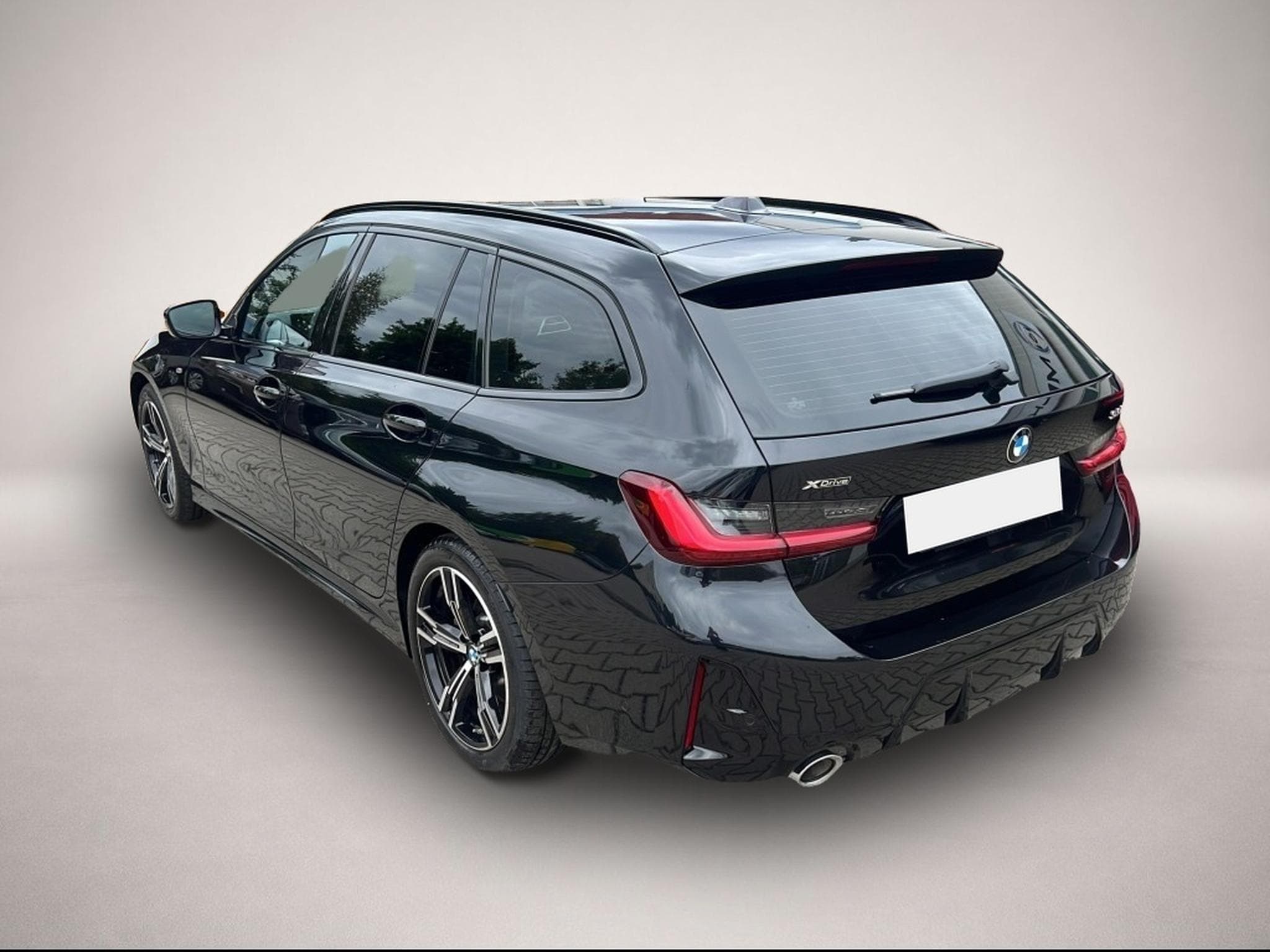 BMW 330 (2025) - Photo 3