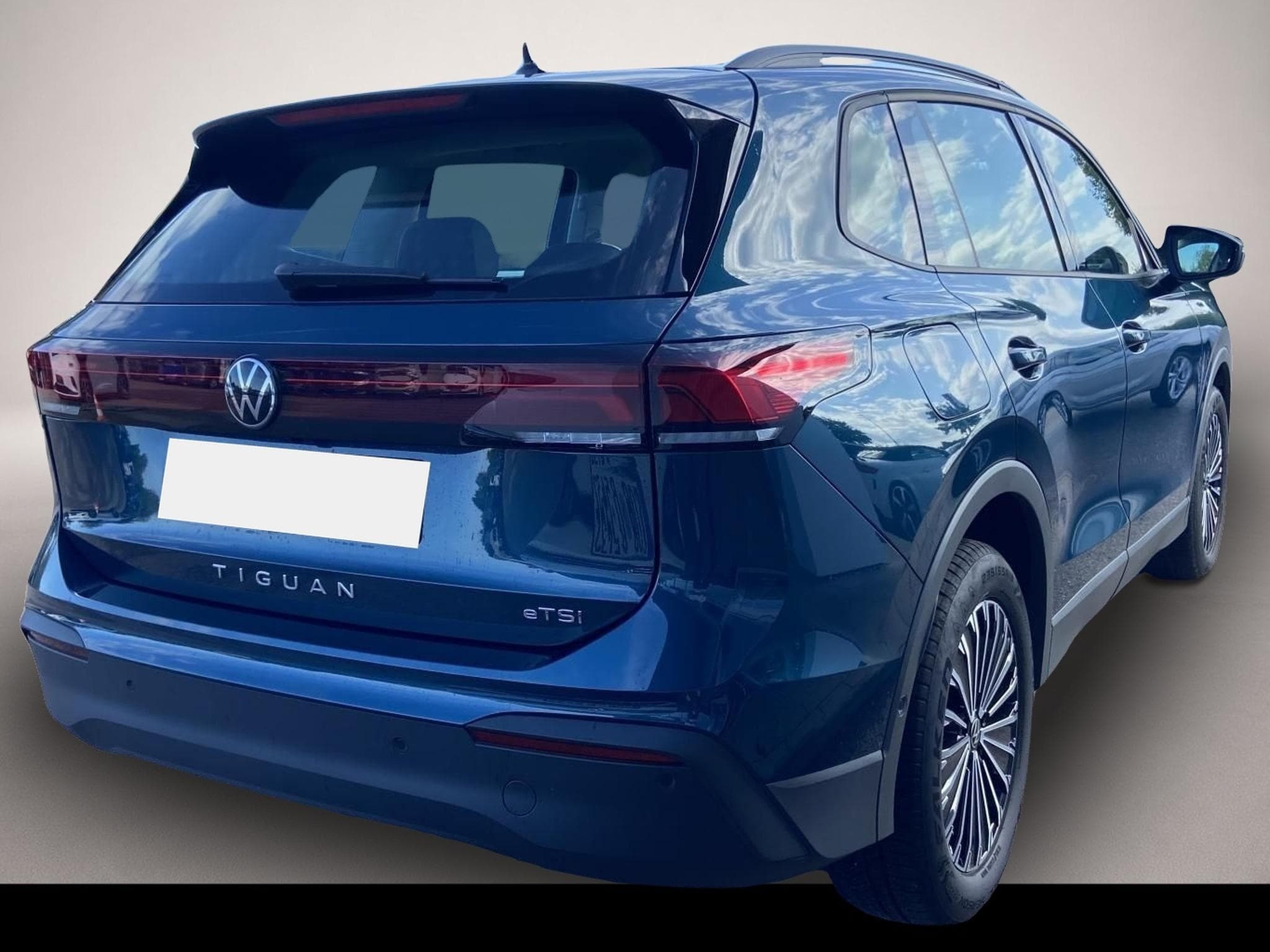 VW Tiguan (2025) - Photo 5
