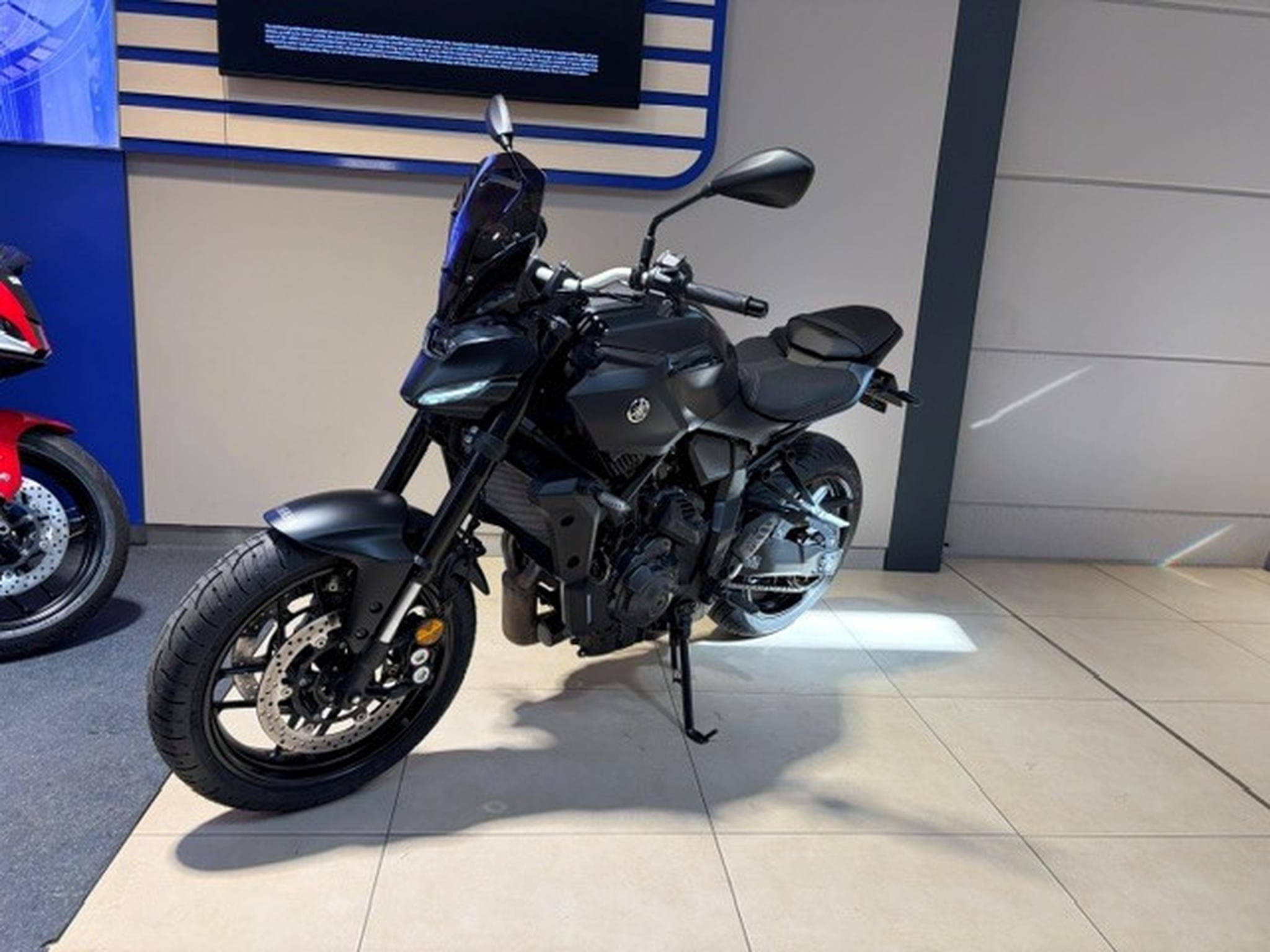 Yamaha MT07 Y-AMT 35 kw (2025) - Photo 6