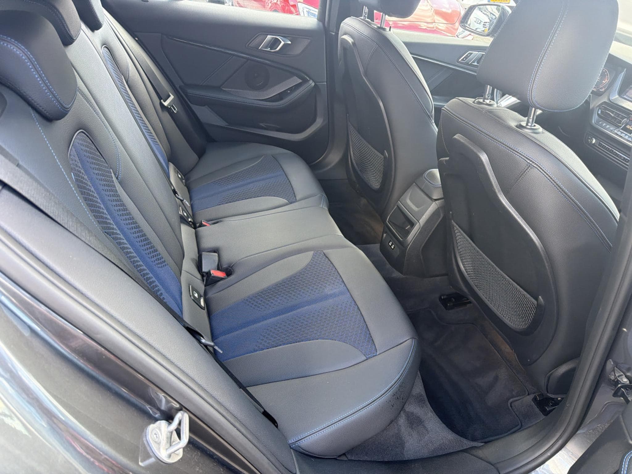 BMW 118 I Pack M AUTO (2021) - Photo 10