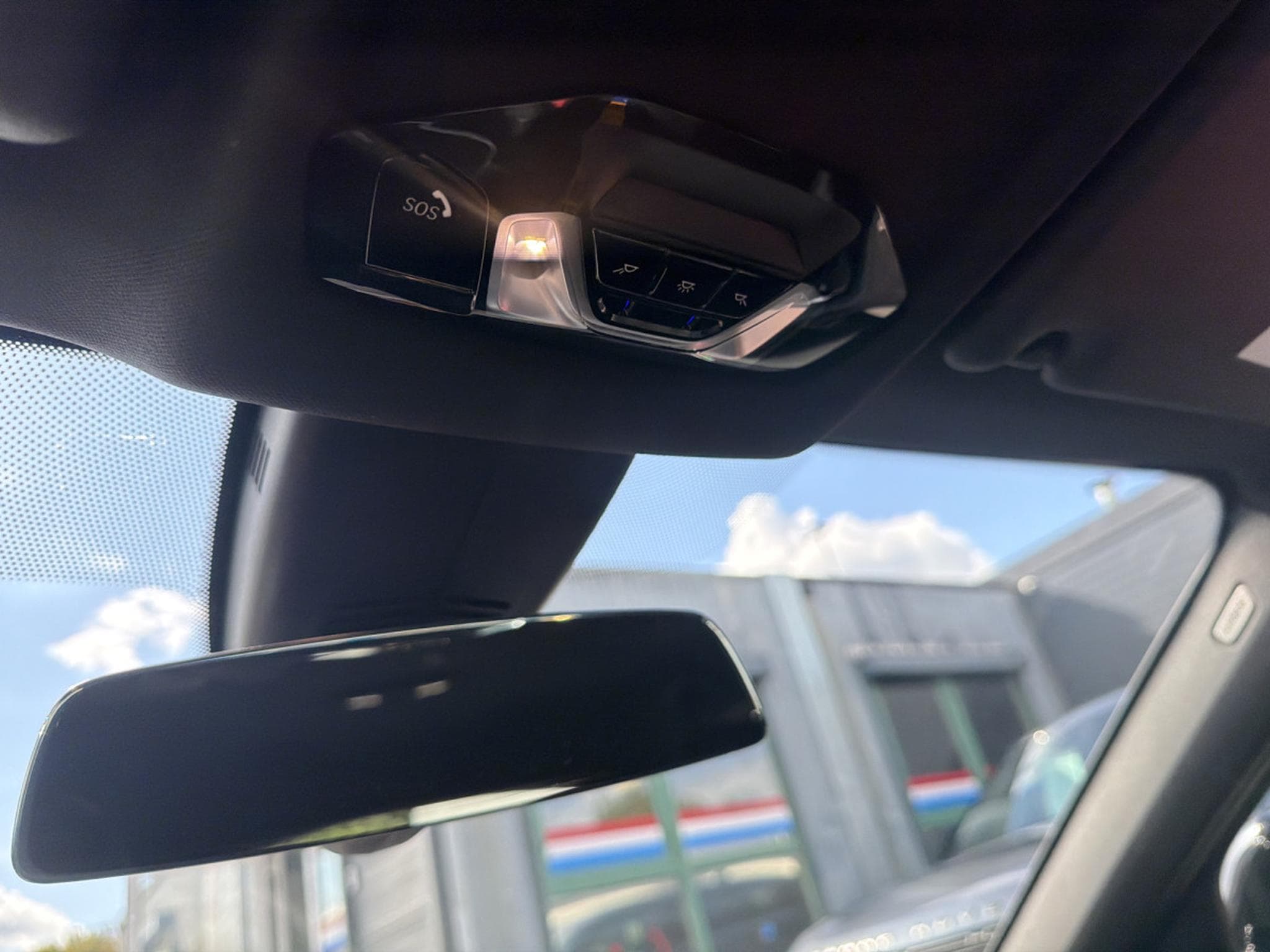 BMW 118 I Pack M AUTO (2021) - Photo 19
