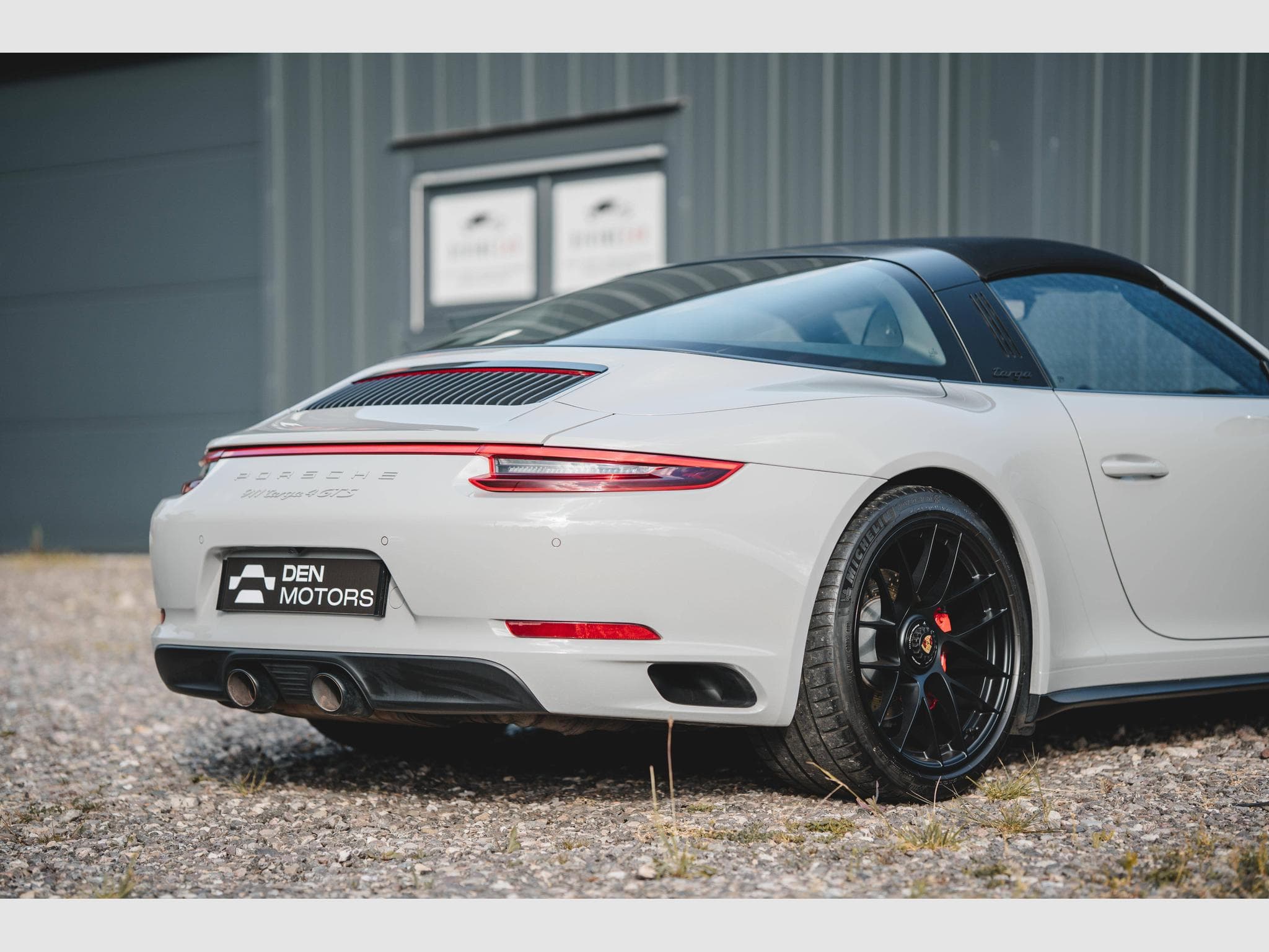 Porsche 911 Targa 4 GTS Gris Craie Rare – 1ère Main – Porsche Approved (2018) - Photo 21