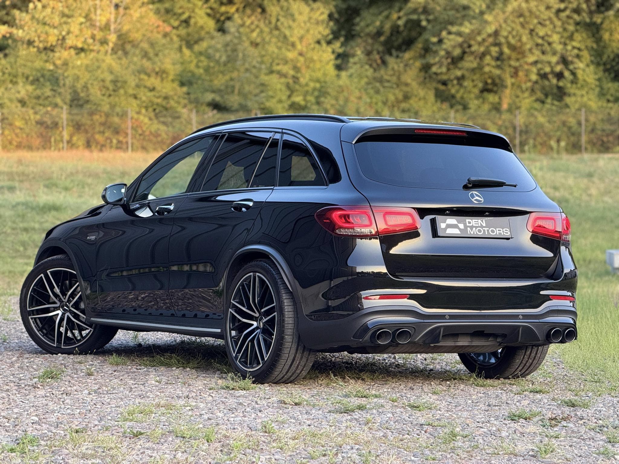 Mercedes GLC GLC 43 AMG 4Matic 390ch / Premium Plus / Burmester / Échappe (2019) - Photo 4