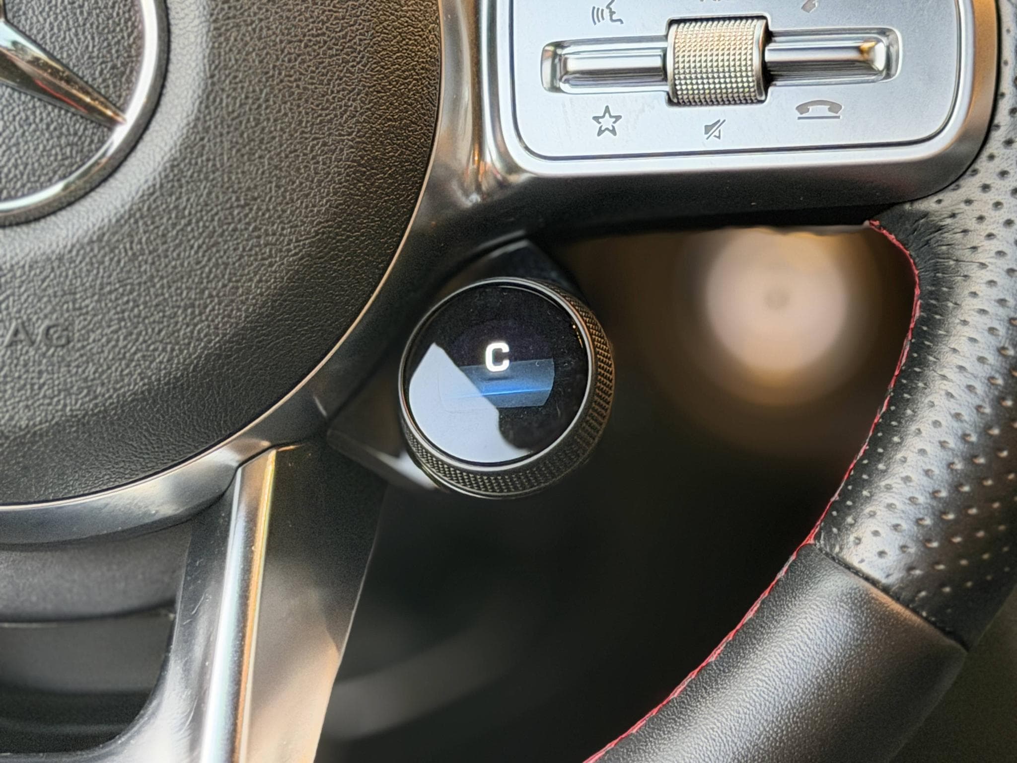 Mercedes GLC GLC 43 AMG 4Matic 390ch / Premium Plus / Burmester / Échappe (2019) - Photo 43