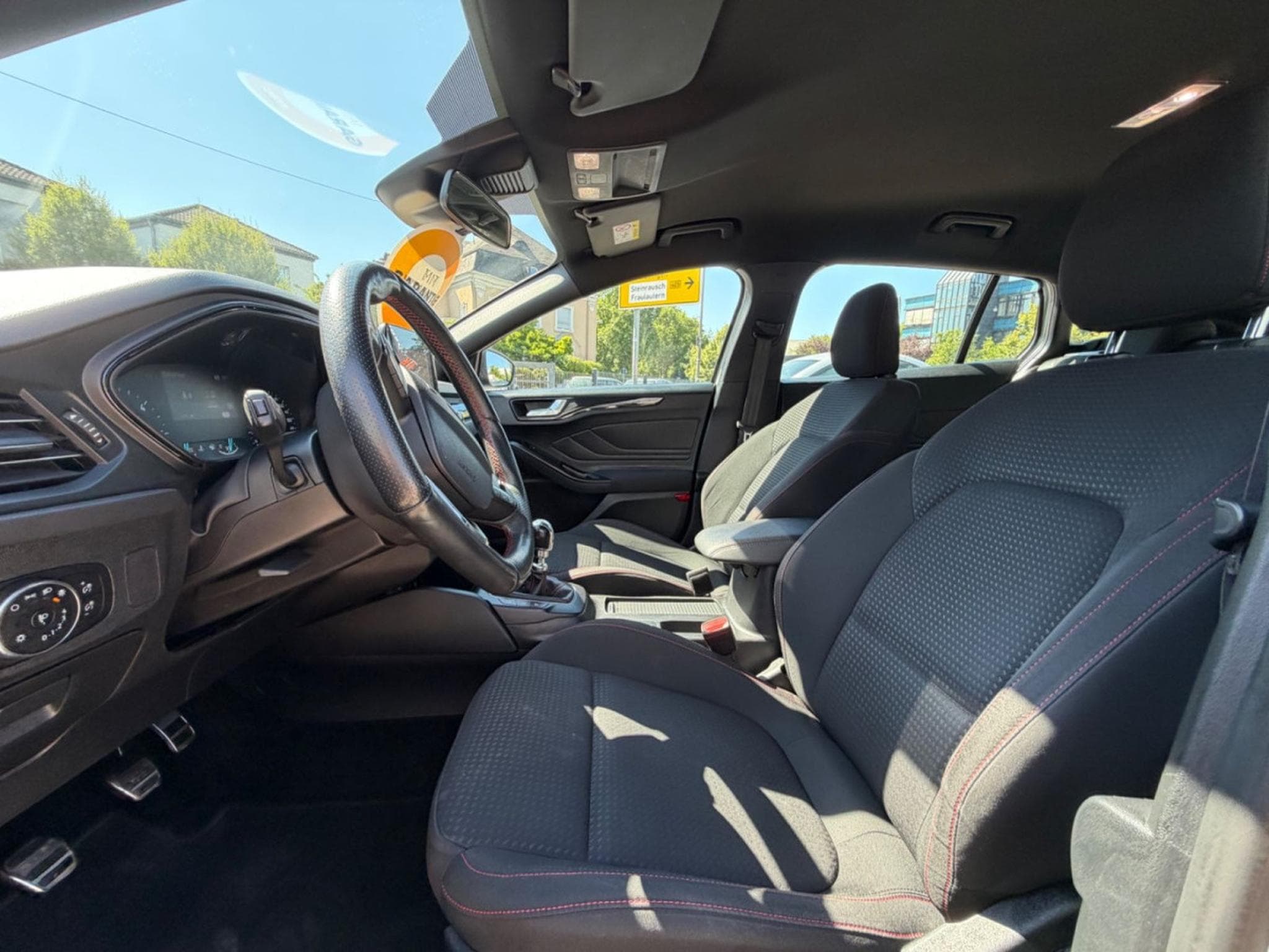 Ford Focus Turnier ST-Line 120 PS (2019) - Foto 10