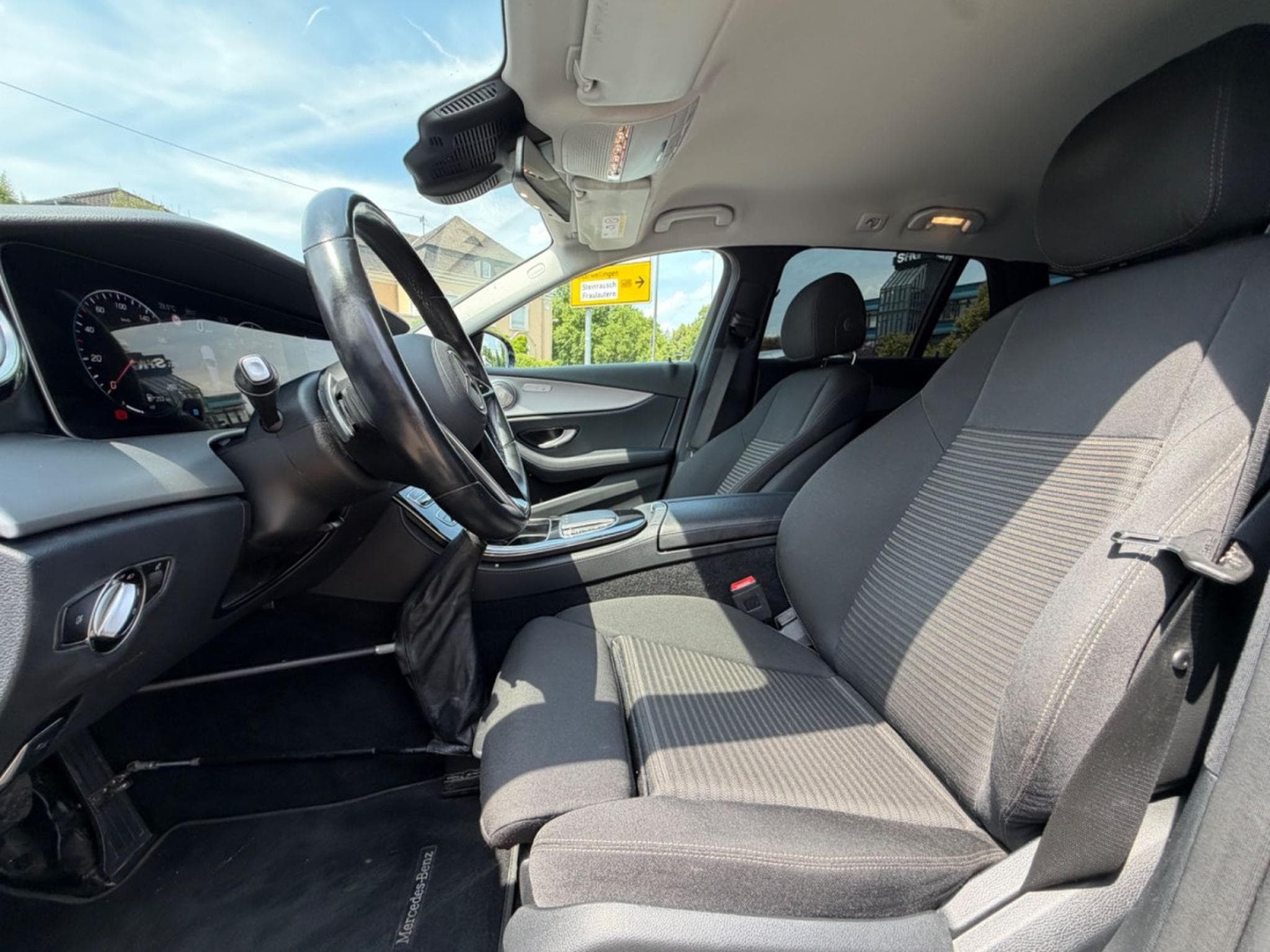 Mercedes E 400 E T-Modell E 400 d 4Matic (2022) - Foto 10