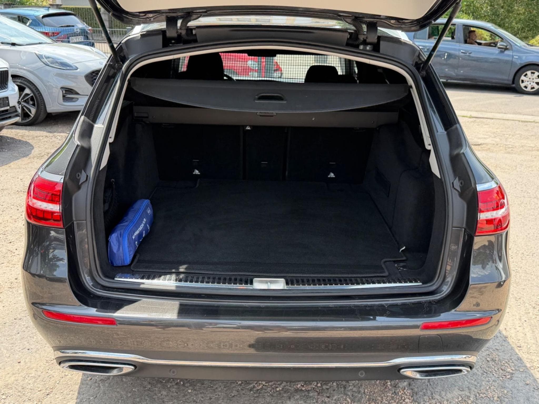 Mercedes E 400 E T-Modell E 400 d 4Matic (2022) - Foto 15