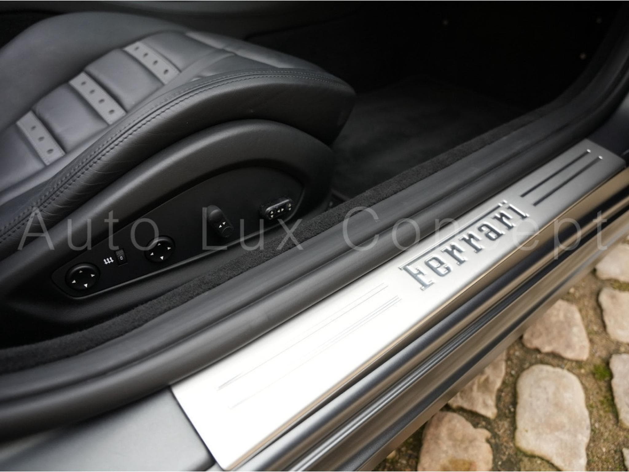 Ferrari California Grigio Opaco + Full PPF (2011) - Photo 22