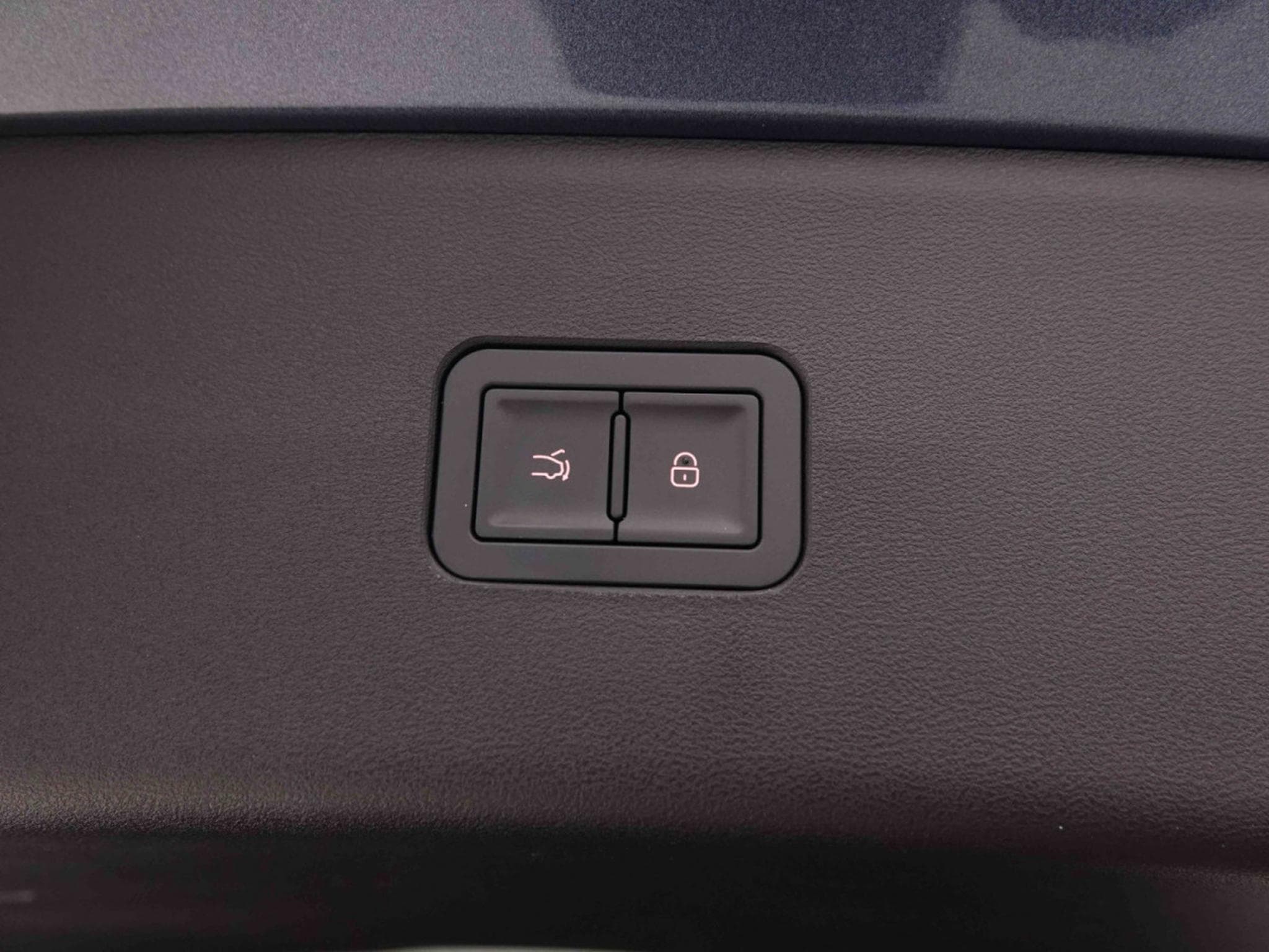 BYD Seal 6 1.5 PHEV 212 Automatique Touring Comfort (2025) - Photo 10
