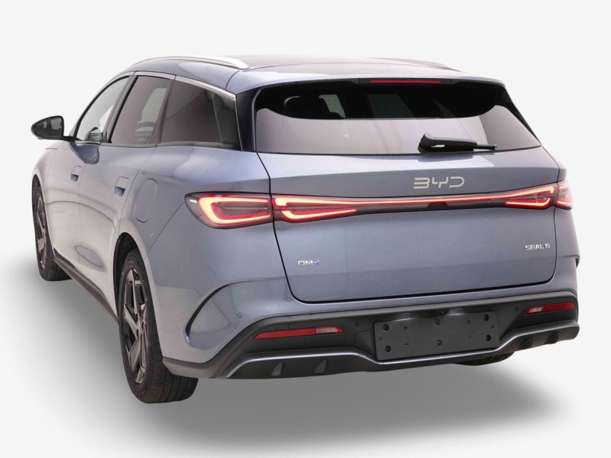 BYD Seal 6 1.5 PHEV 212 Automatique Touring Comfort (2025) - Photo 4