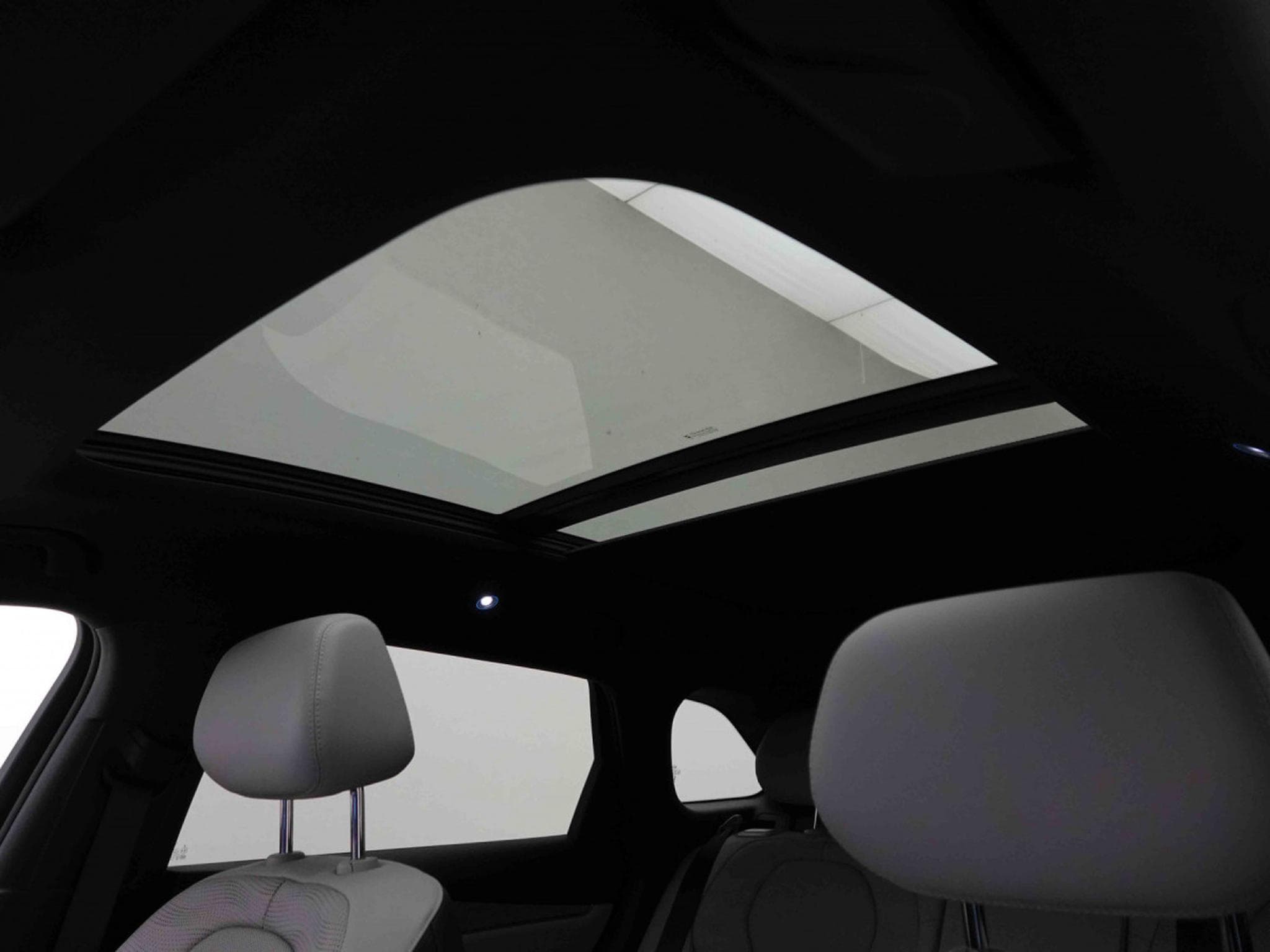 BYD Seal 1.5 PHEV 212 Automatique Touring Comfort (2025) - Photo 9