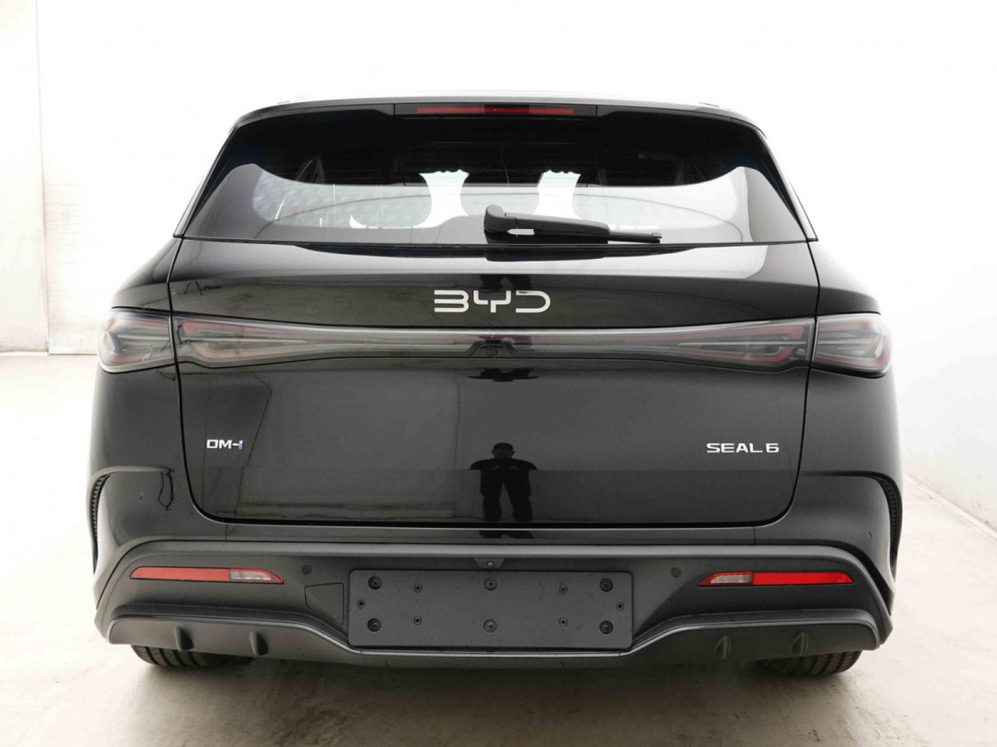 BYD Seal 6 1.5 PHEV 184 Automatique Touring Comfort (2025) - Photo 5