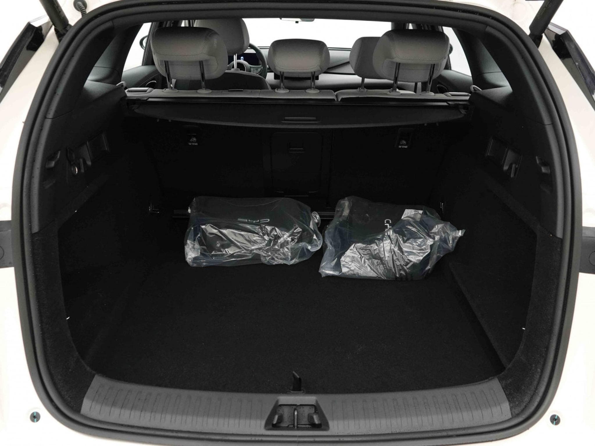 BYD Seal 6 1.5 PHEV 184 Automatique Touring Comfort (2025) - Photo 17