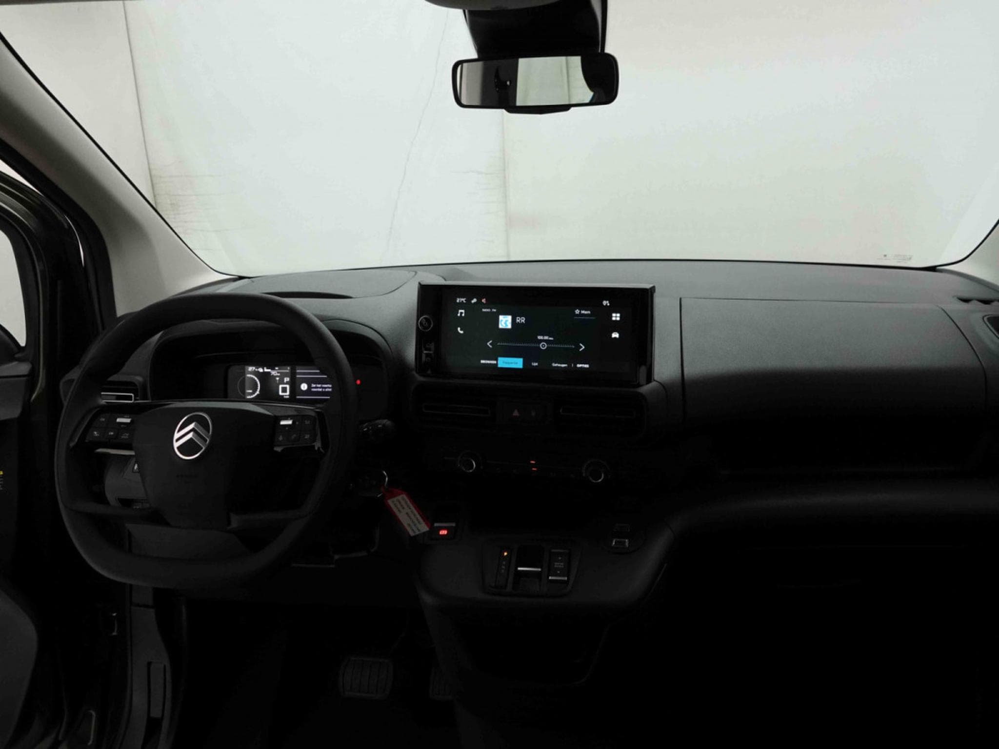 Citroën E-Berlingo 50 kWh M Plus (2025) - Photo 8