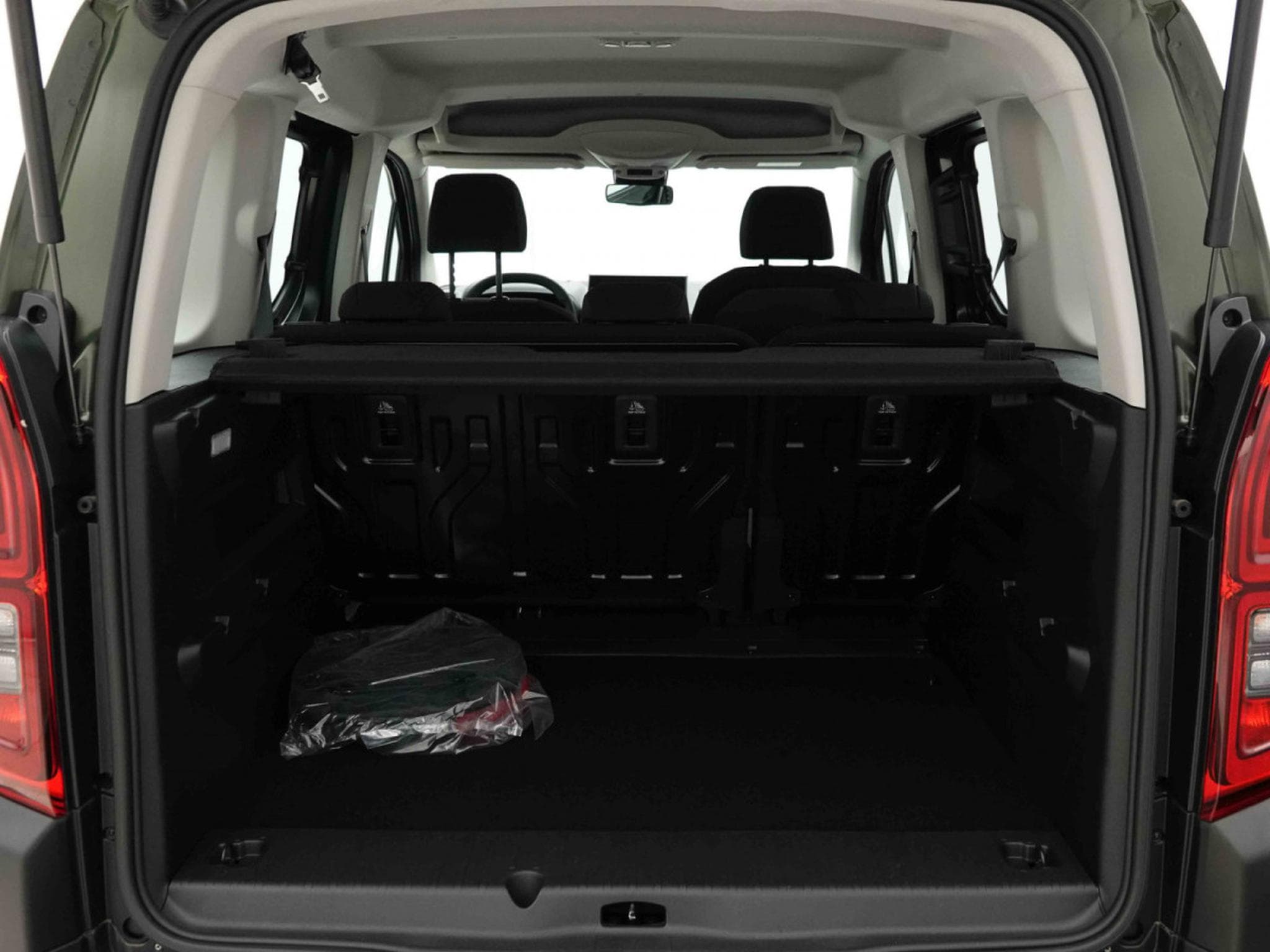 Citroën E-Berlingo 50 kWh M Plus (2025) - Photo 19