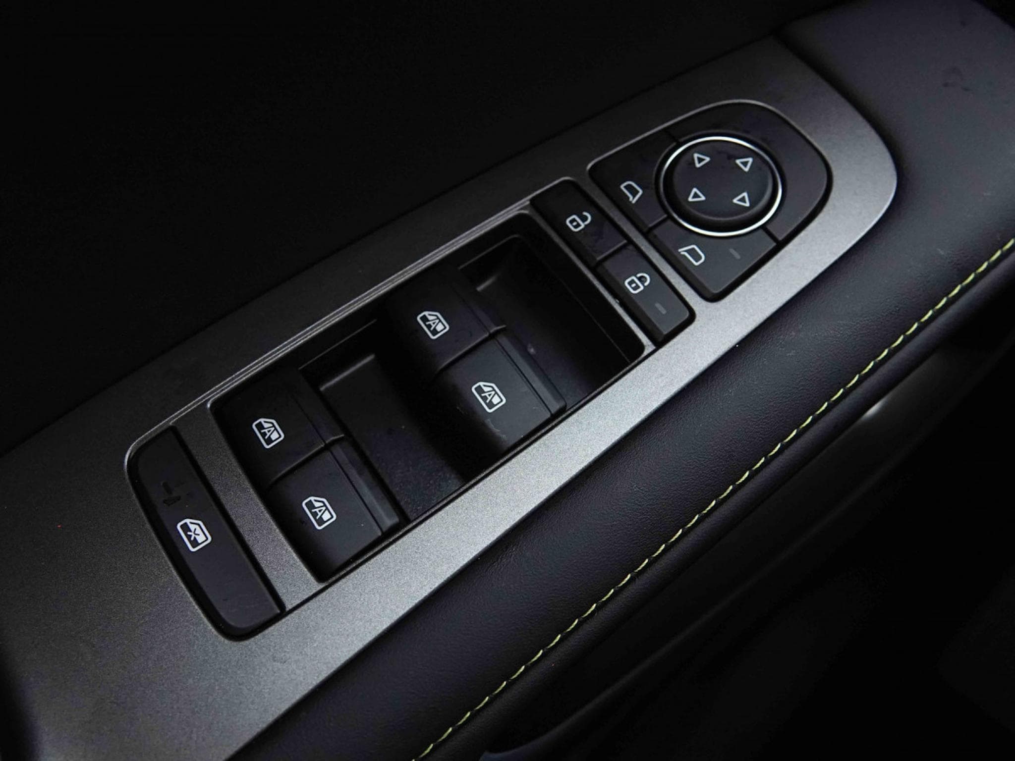 BYD Atto 2 1.5 PHEV 166 Automatique Active (2026) - Photo 17