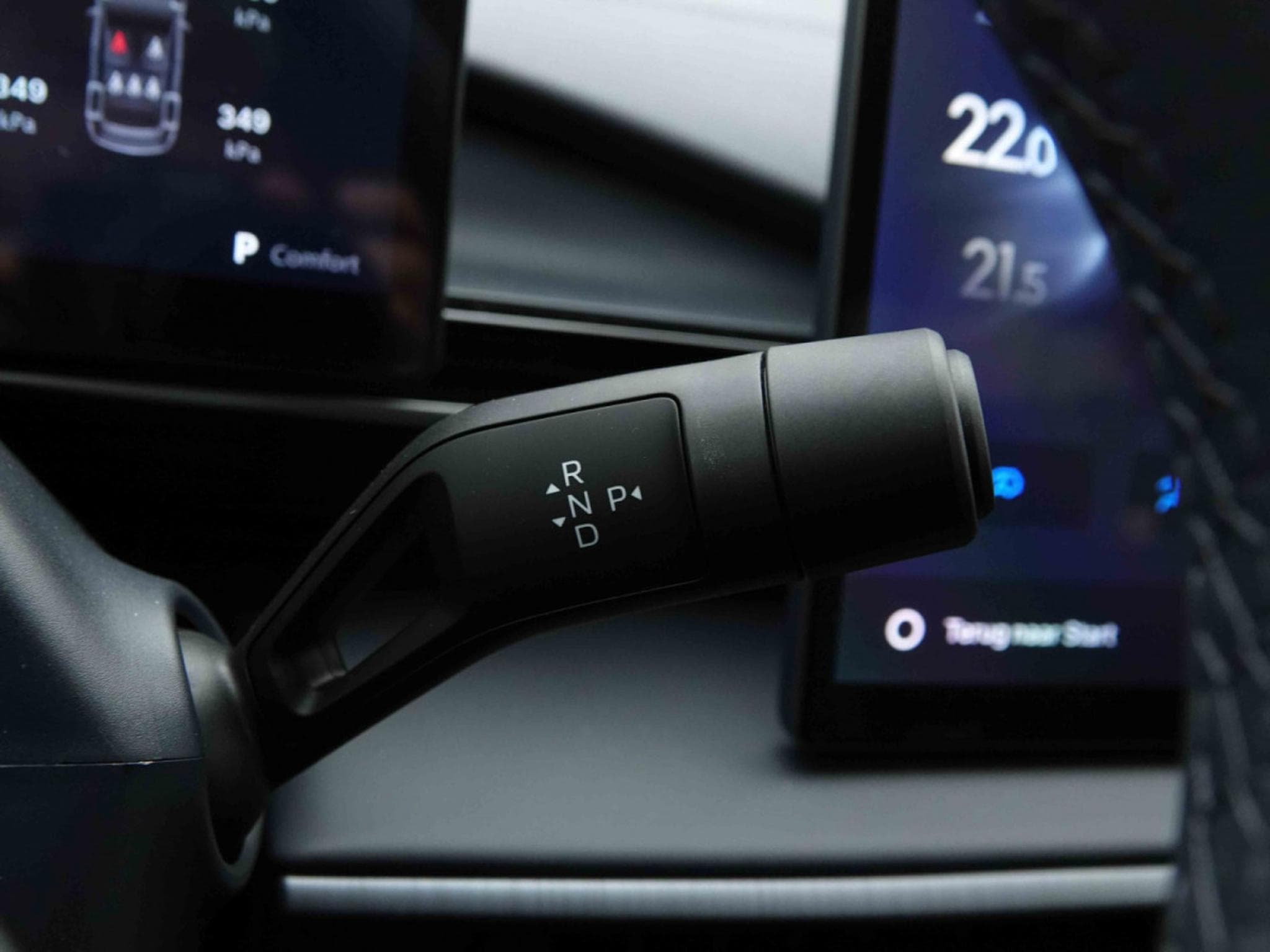 Geely EX5 PRO +  60 kWH´h (2026) - Photo 17