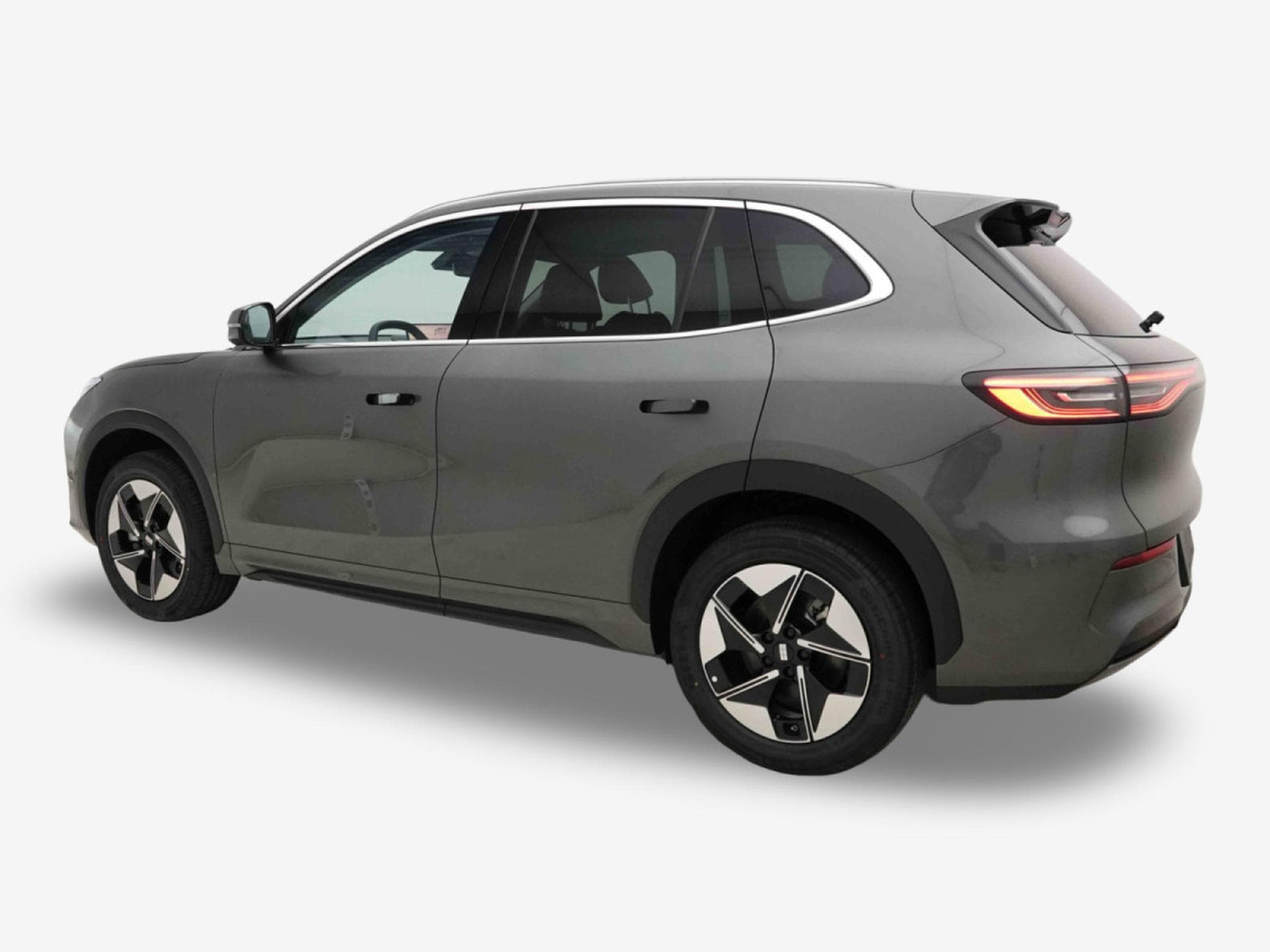 Geely EX5 PRO +  60 kWH´h (2026) - Photo 3