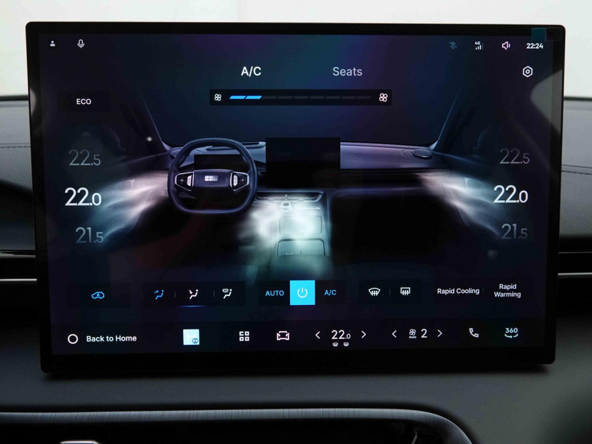 Geely EX5 PRO +  60 kWH´h (2026) - Photo 12