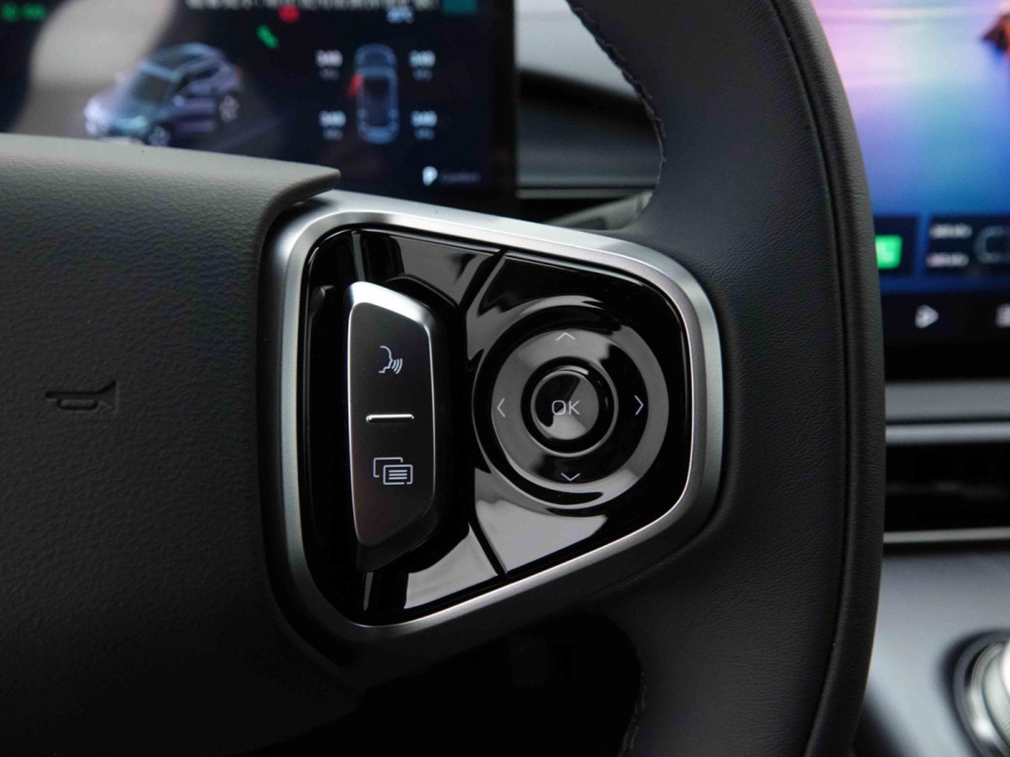 Geely EX5 PRO +  60 kWH´h (2026) - Photo 17